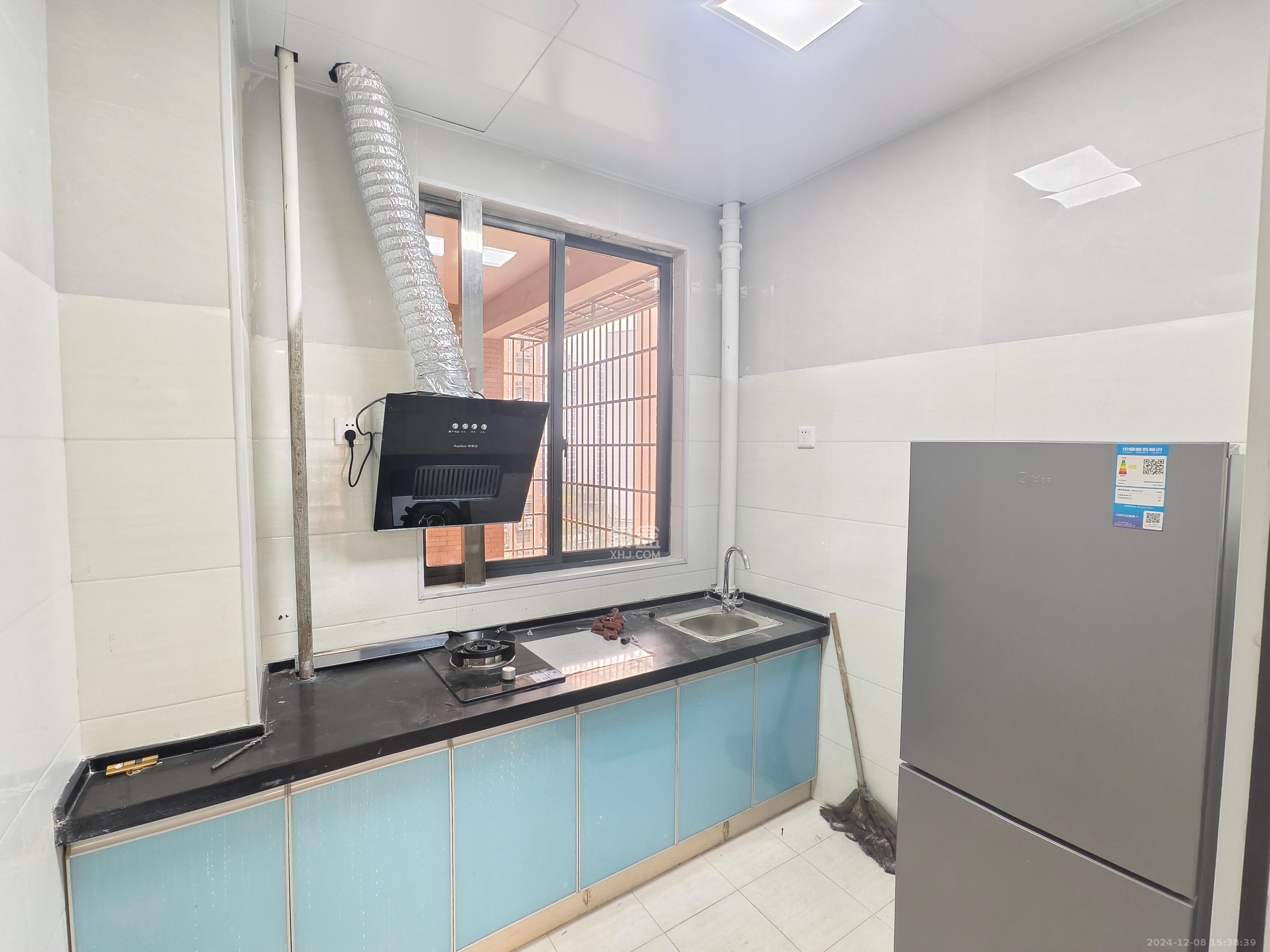 山水新城  1室1厅1卫    2150.0元/月 山水新城  1室1厅1卫    2150.0元/月户型图