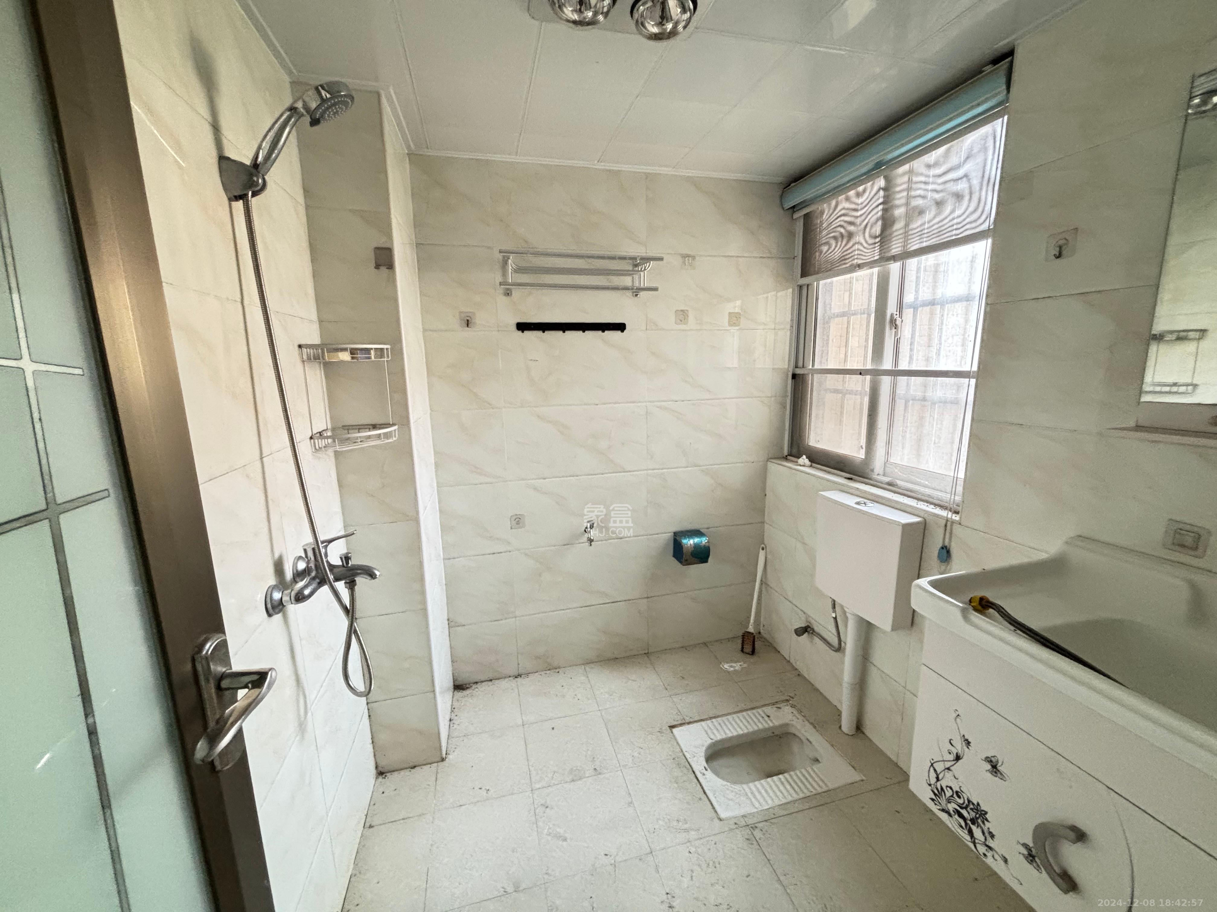 光明城市(星辰青年城) 3室2厅1卫 2000.0元/月 光明城市(星辰青年城) 3室2厅1卫 2000.0元/月室内图