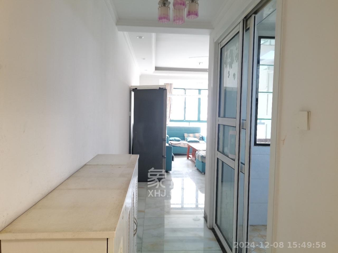 维一星城原山苑  3室2厅1卫    2500.0元/月室内图