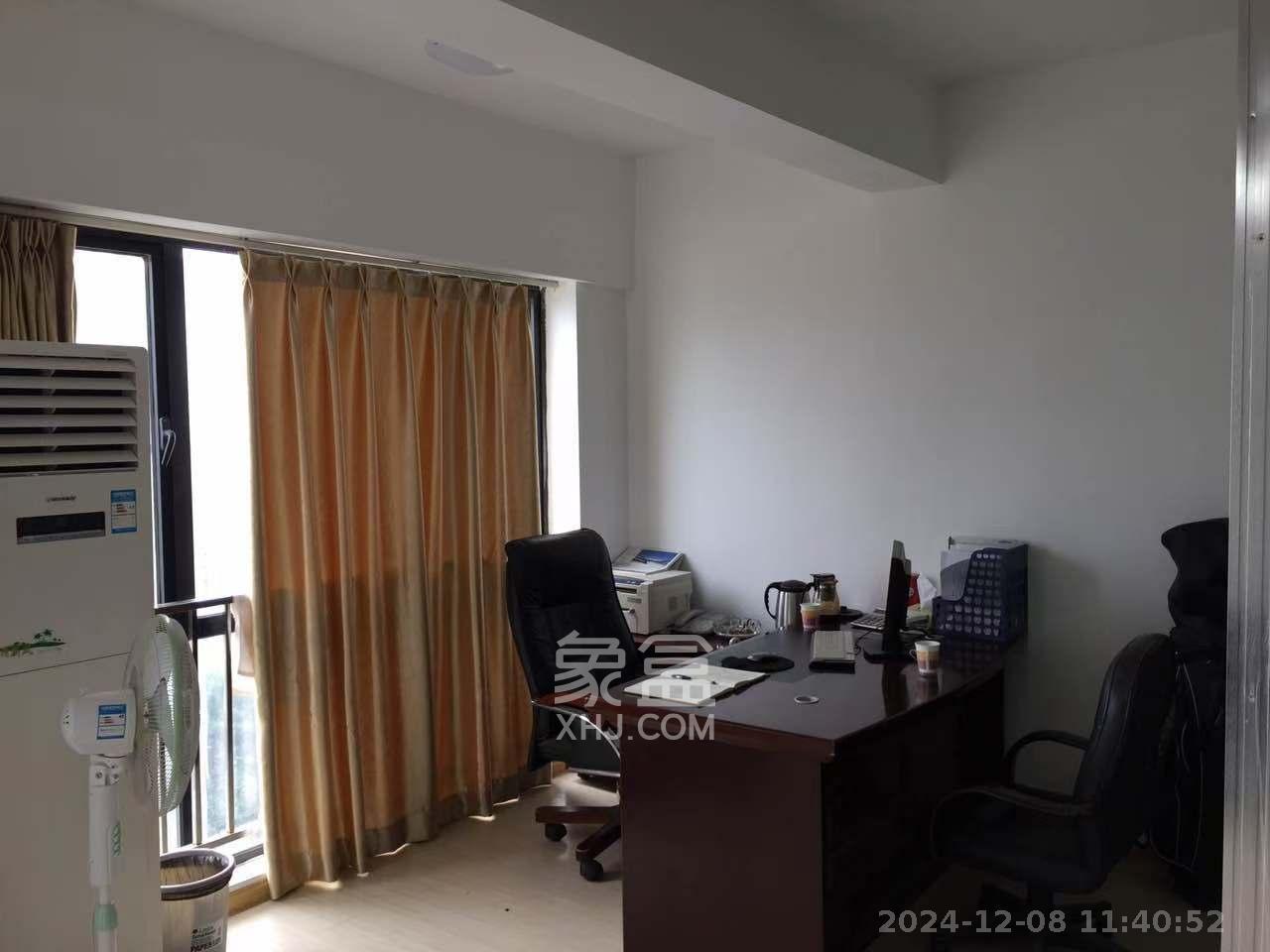 锦泰东环国际 1室1厅1卫 2400.0元/月 锦泰东环国际 1室1厅1卫 2400.0元/月室内图