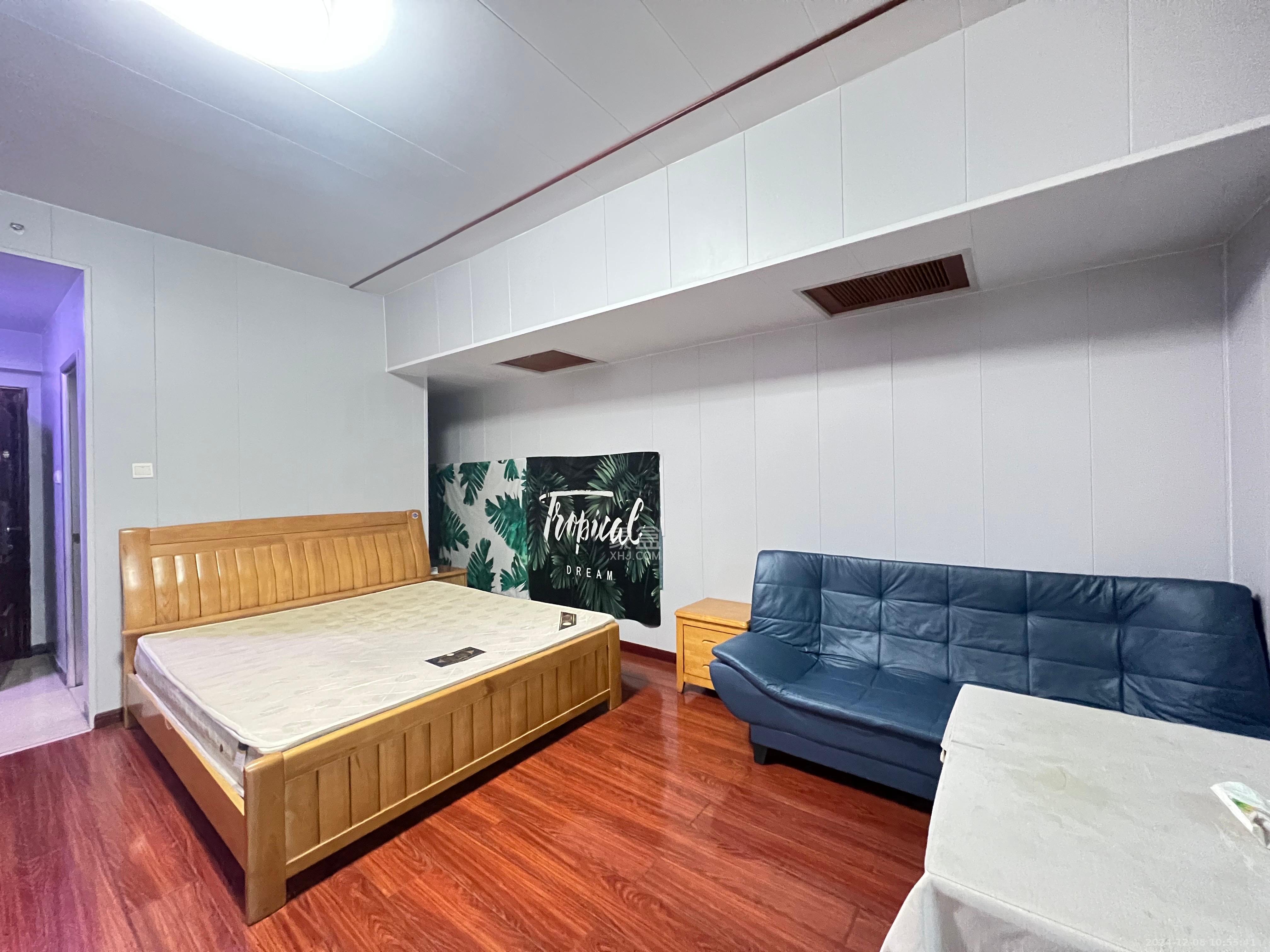 观湖公寓 1室1厅1卫 1900.0元/月 观湖公寓 1室1厅1卫 1900.0元/月室内图