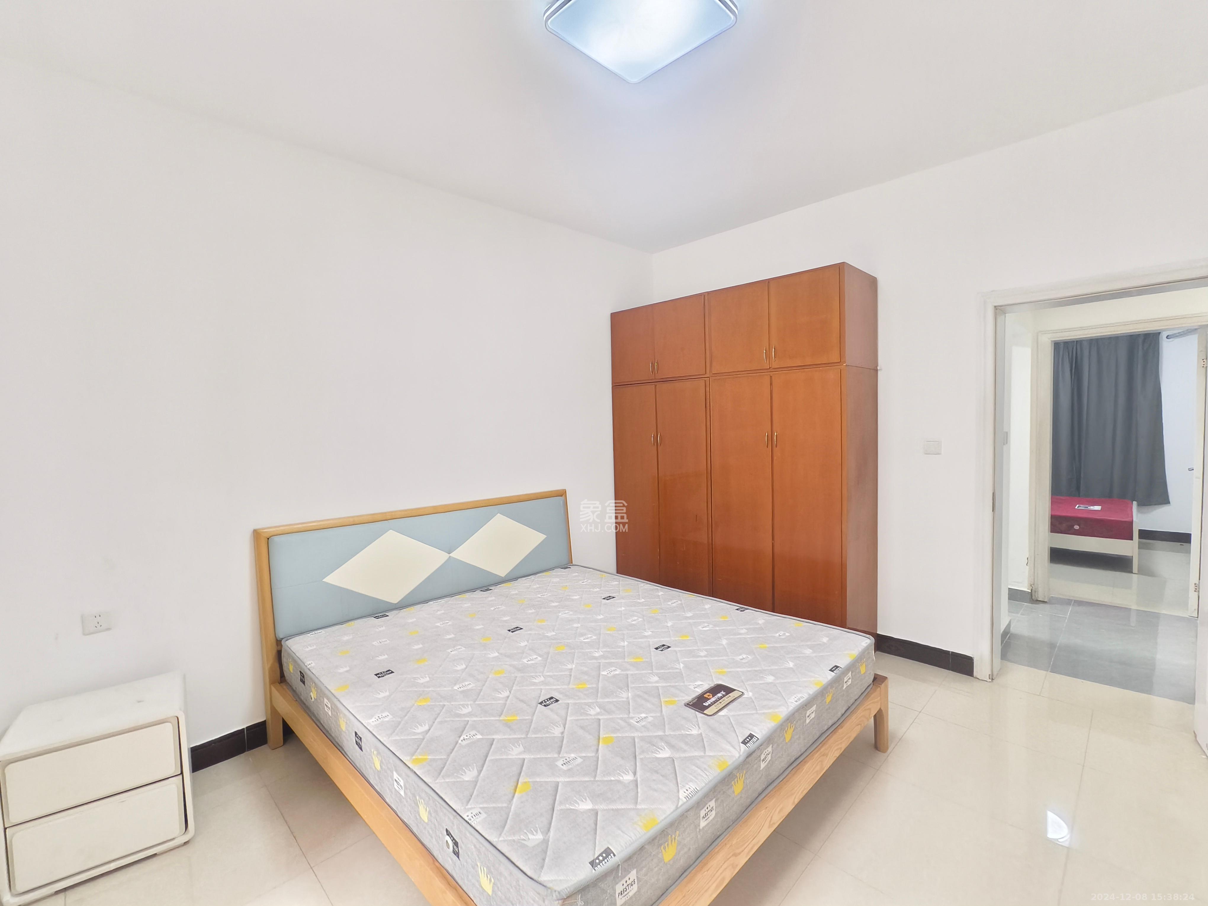 山水新城  1室1厅1卫    2150.0元/月 山水新城  1室1厅1卫    2150.0元/月户型图