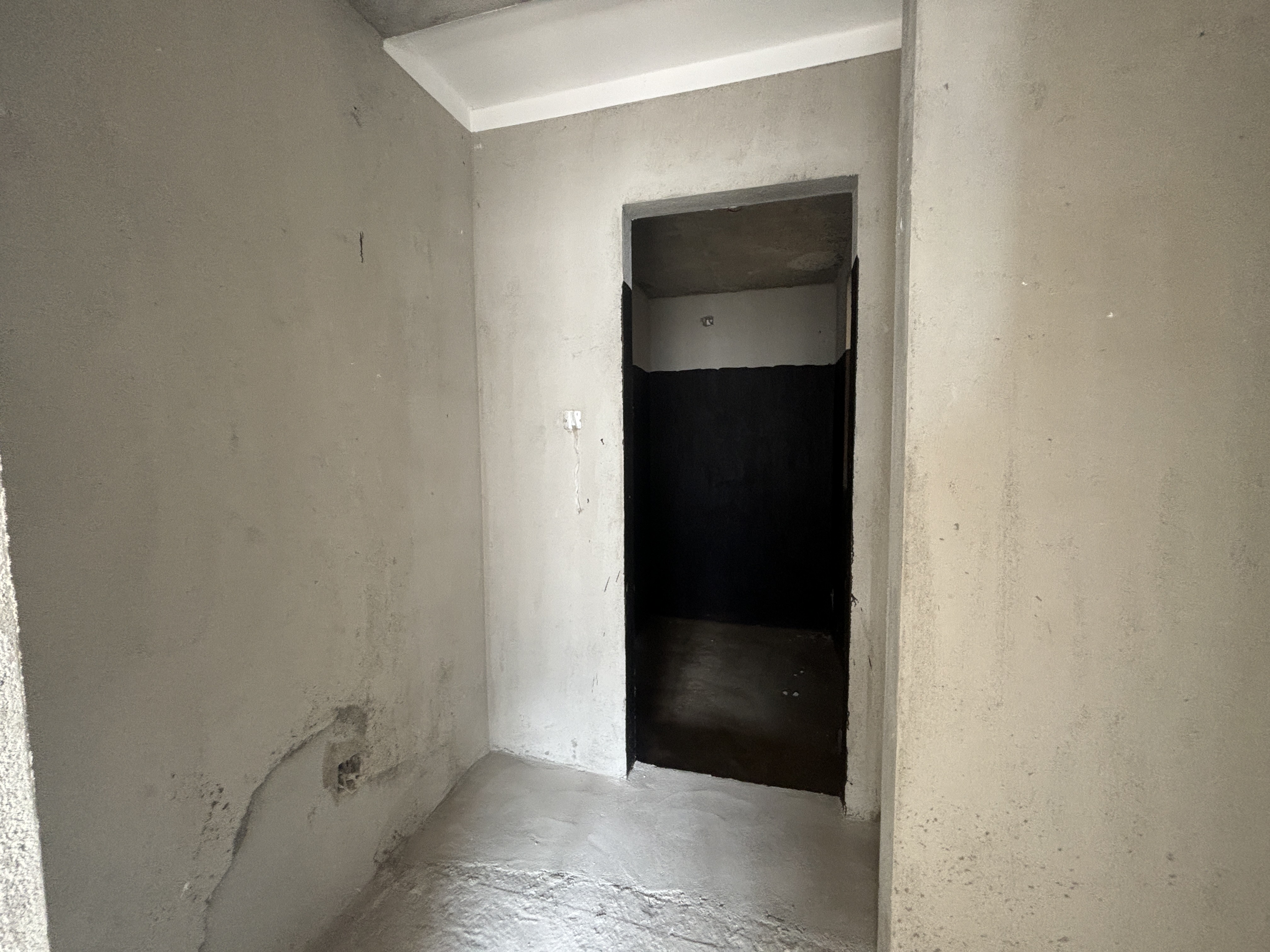 绿地城逸园  3室2厅2卫    112.0万 绿地城逸园  3室2厅2卫    112.0万客厅