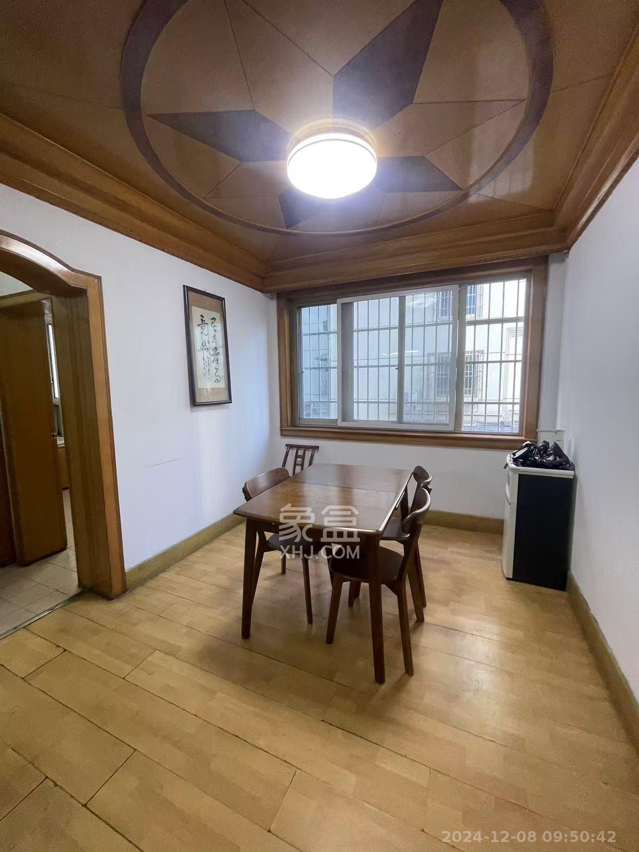 省政府机关二院 3室2厅1卫 3300.0元/月 省政府机关二院 3室2厅1卫 3300.0元/月室内图