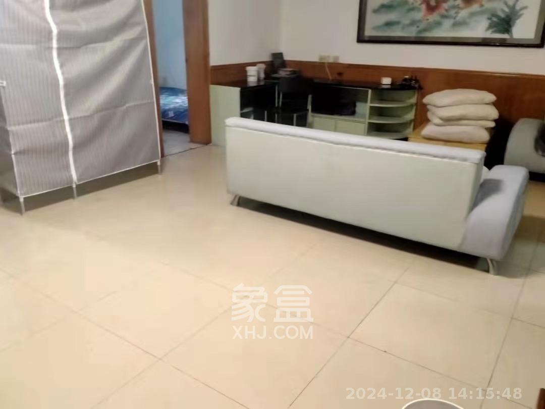 物贸小区  3室1厅1卫   2100.00元/月室内图