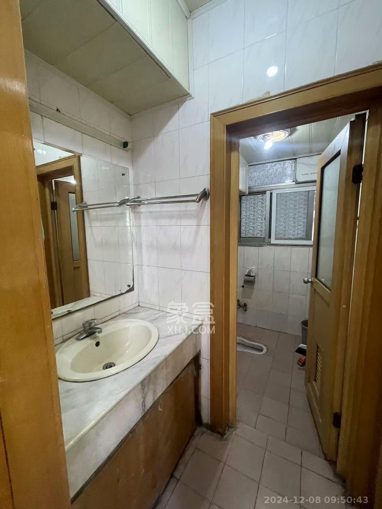 省政府机关二院 3室2厅1卫 3300.0元/月 省政府机关二院 3室2厅1卫 3300.0元/月室内图