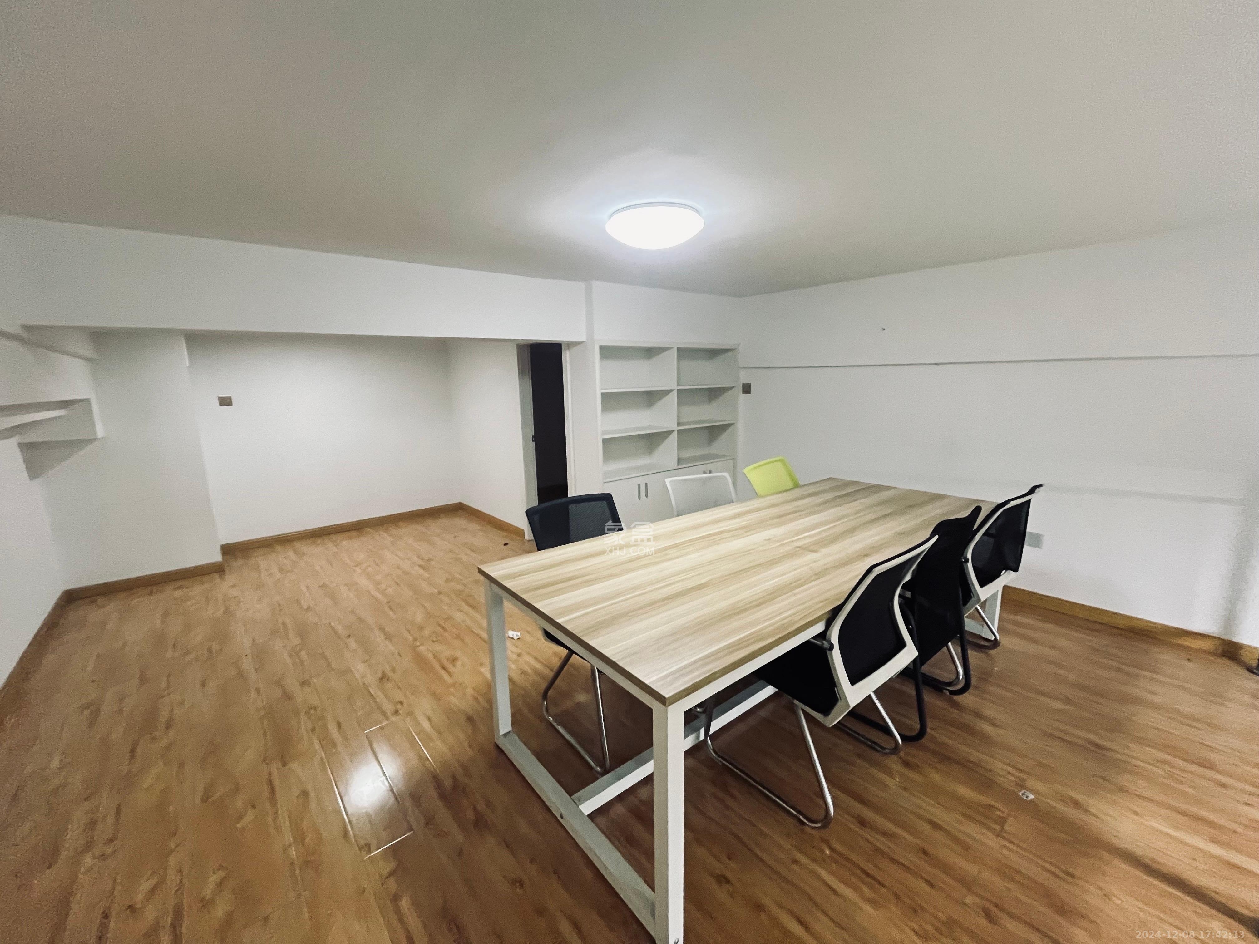 潇湘奥林匹克花园  1室1厅1卫    2200.0元/月室内图