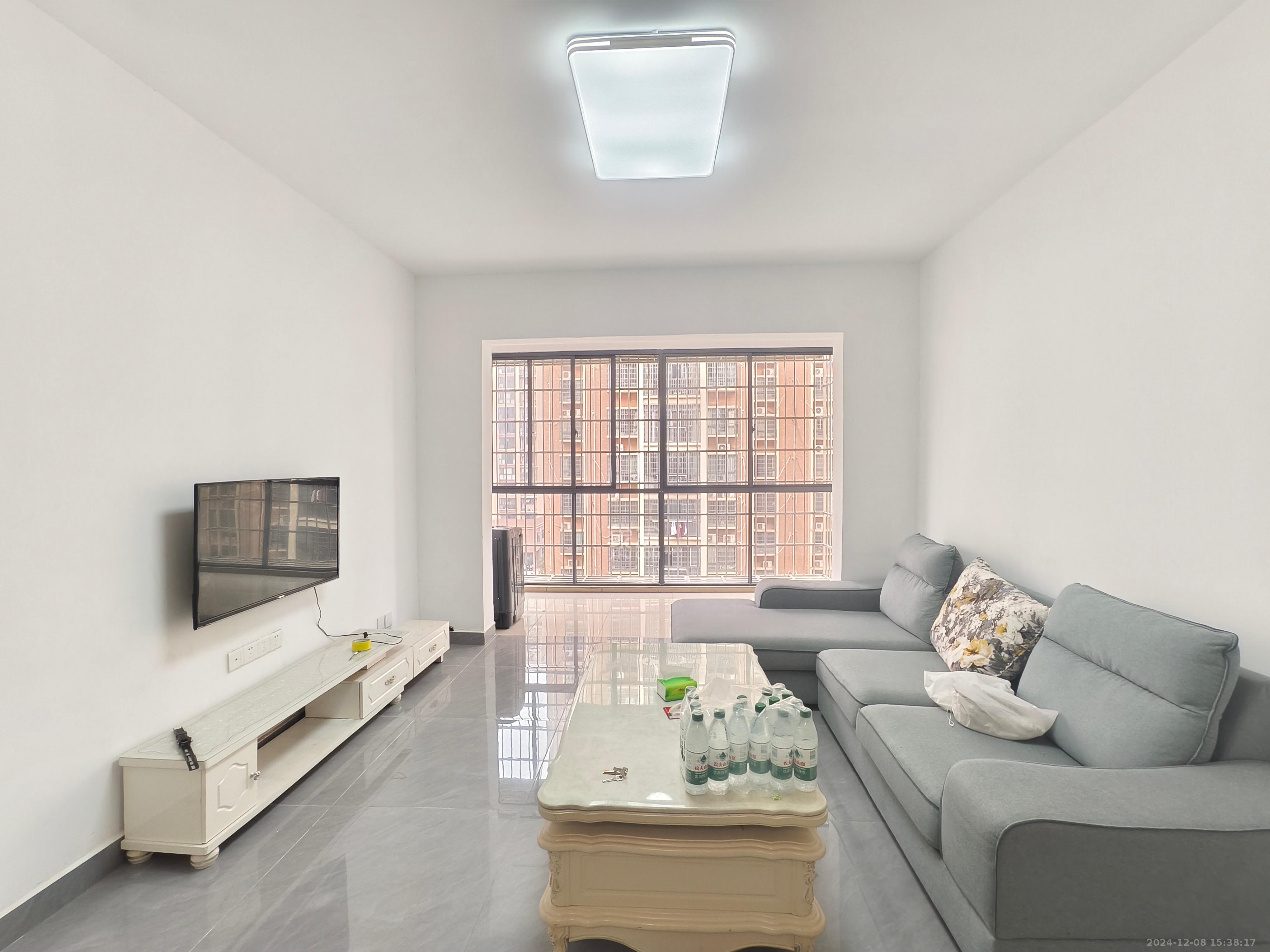 山水新城  1室1厅1卫    2150.0元/月 山水新城  1室1厅1卫    2150.0元/月