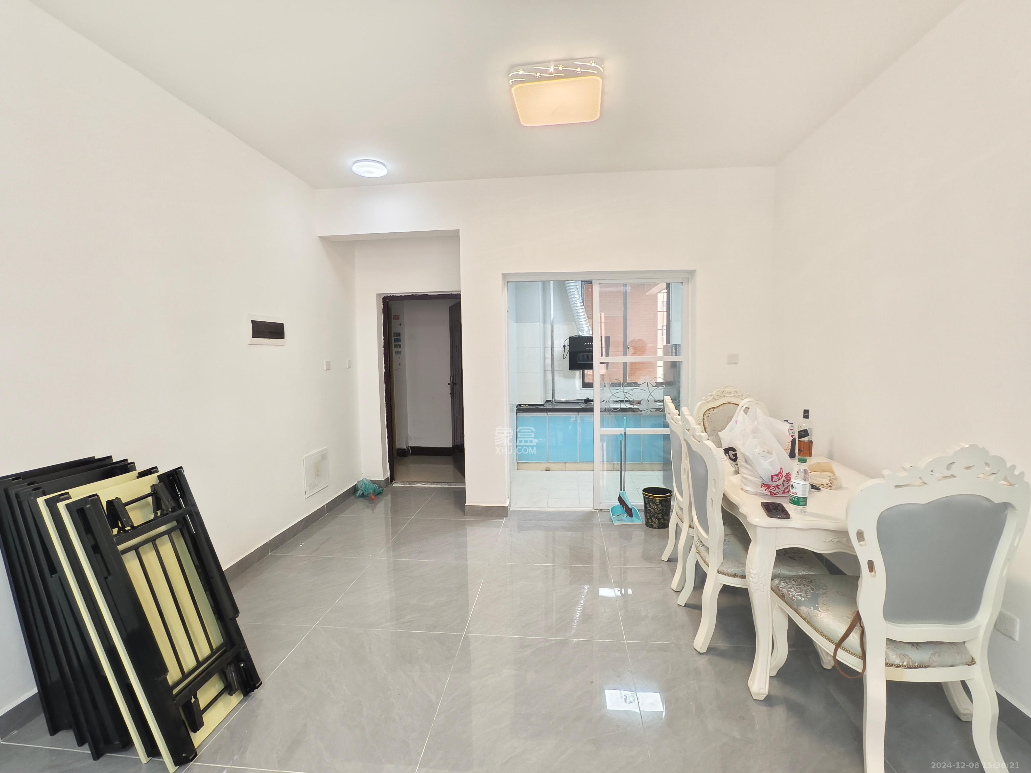 山水新城  1室1厅1卫    2150.0元/月 山水新城  1室1厅1卫    2150.0元/月户型图