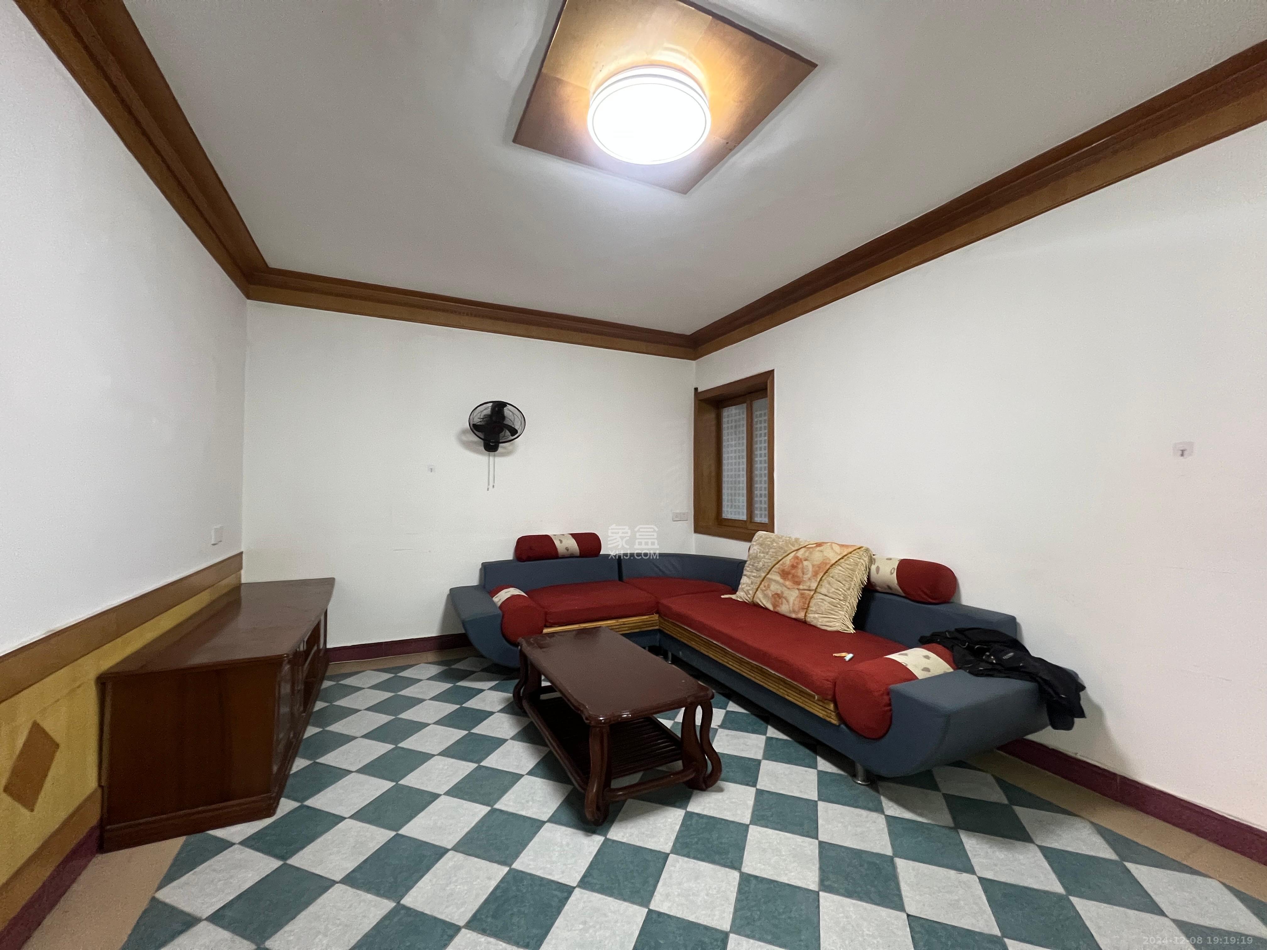 汽车西站商贸城(河西望城坡) 2室2厅1卫 2000.0元/月 汽车西站商贸城(河西望城坡) 2室2厅1卫 2000.0元/月室内图