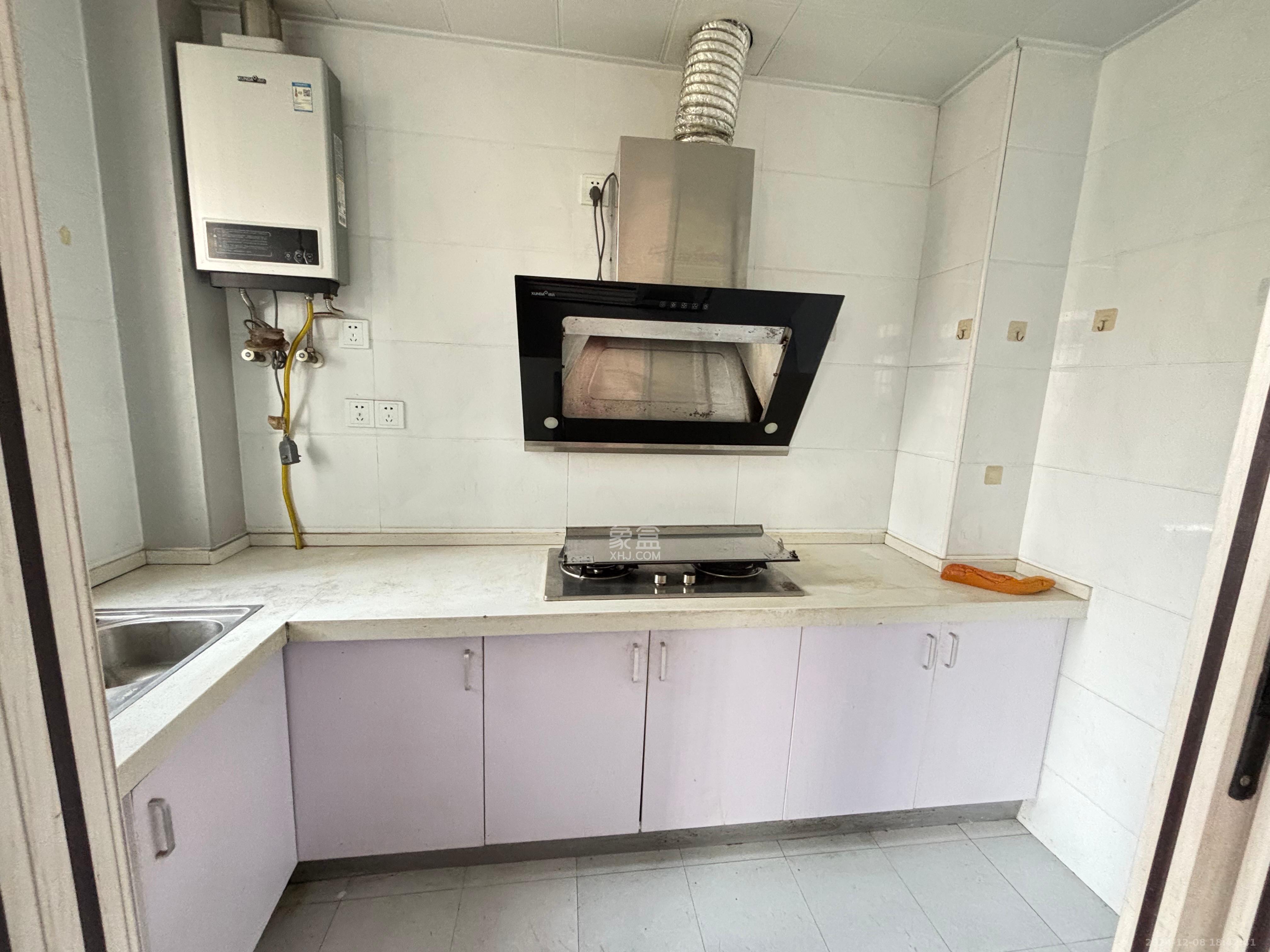 光明城市(星辰青年城) 3室2厅1卫 2000.0元/月 光明城市(星辰青年城) 3室2厅1卫 2000.0元/月室内图