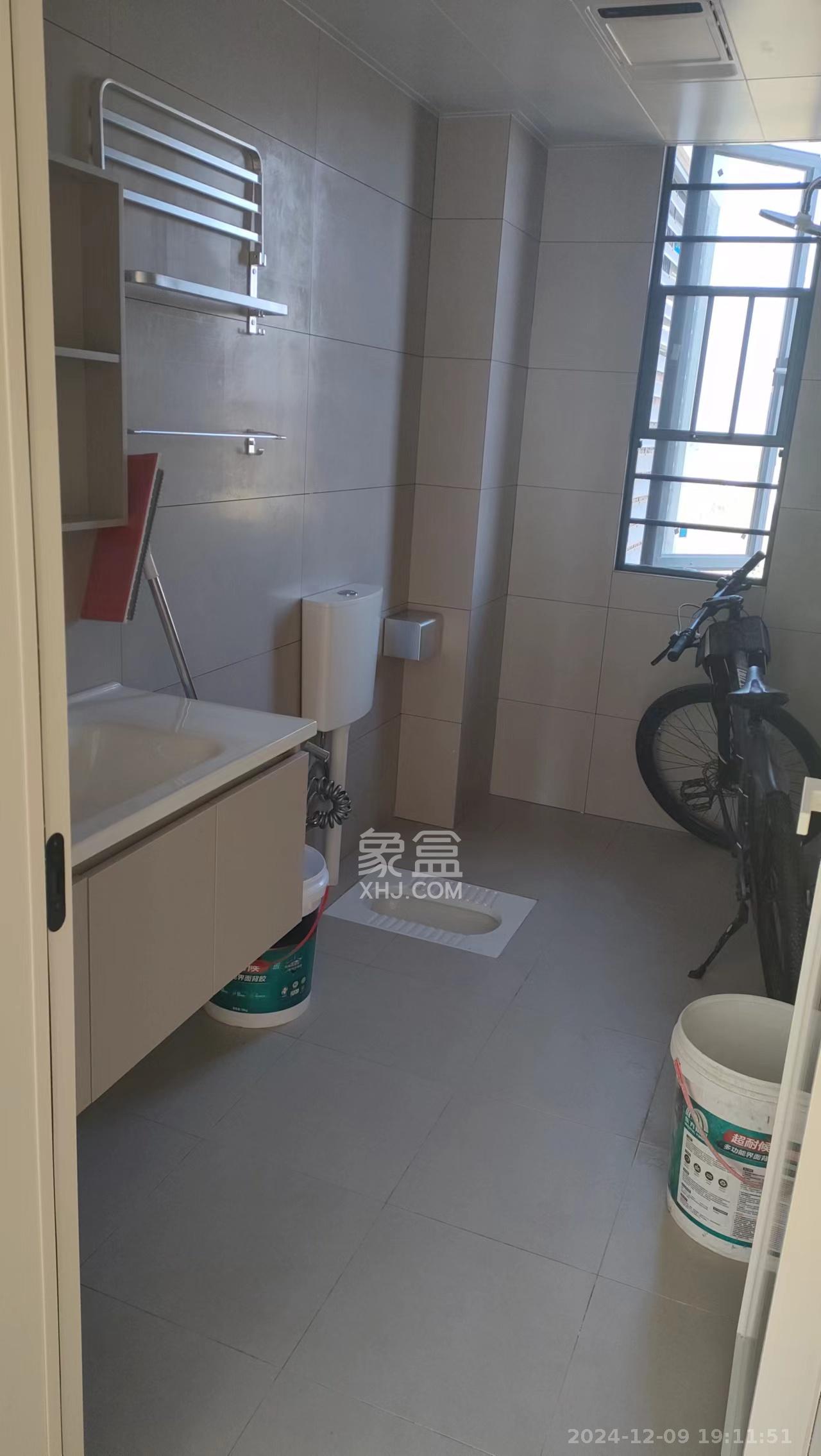 植基家园 3室2厅2卫 2000.0元/月 植基家园 3室2厅2卫 2000.0元/月室内图