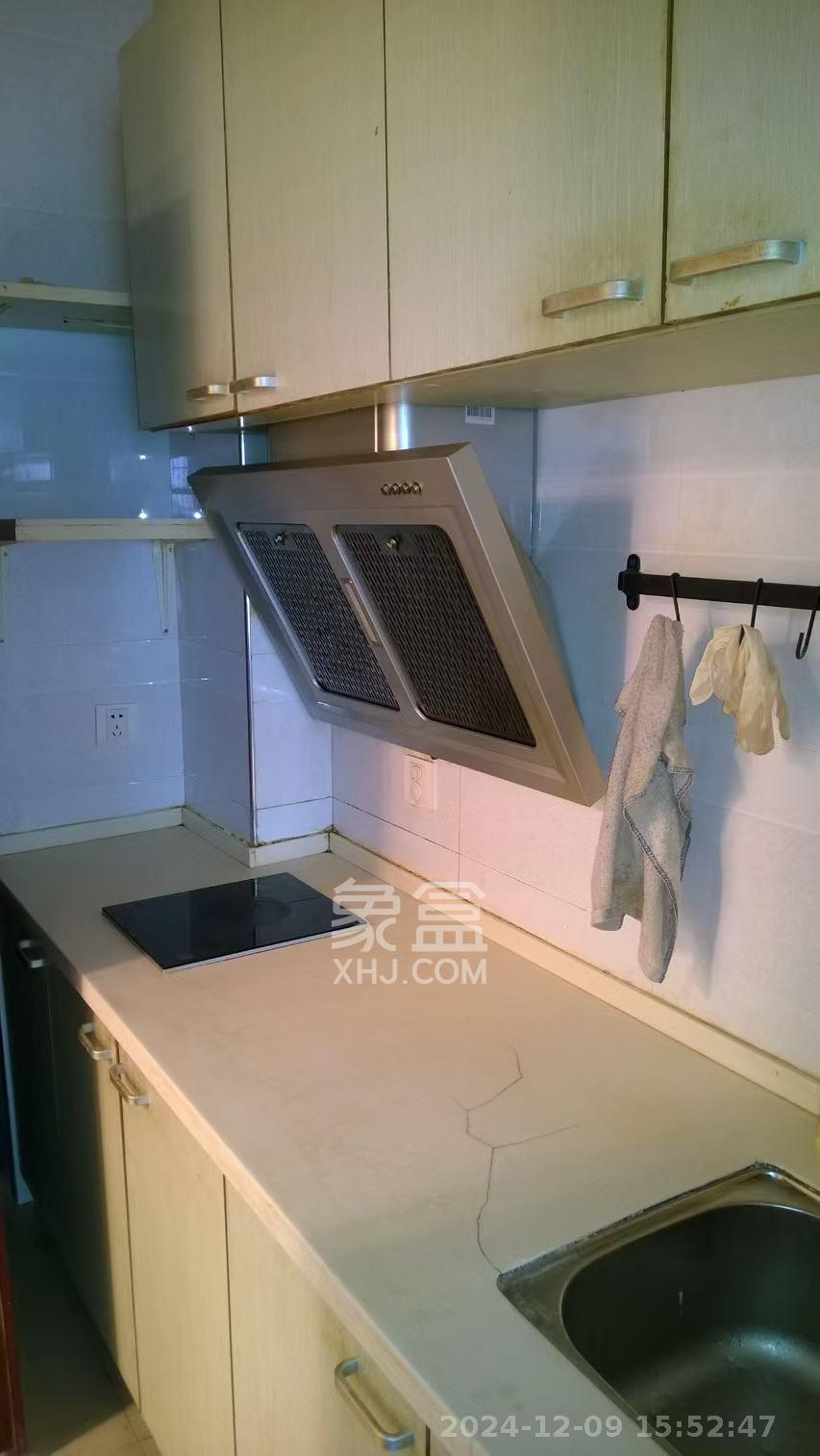 中盛小家碧寓  1室1厅1卫   1200.00元/月室内图