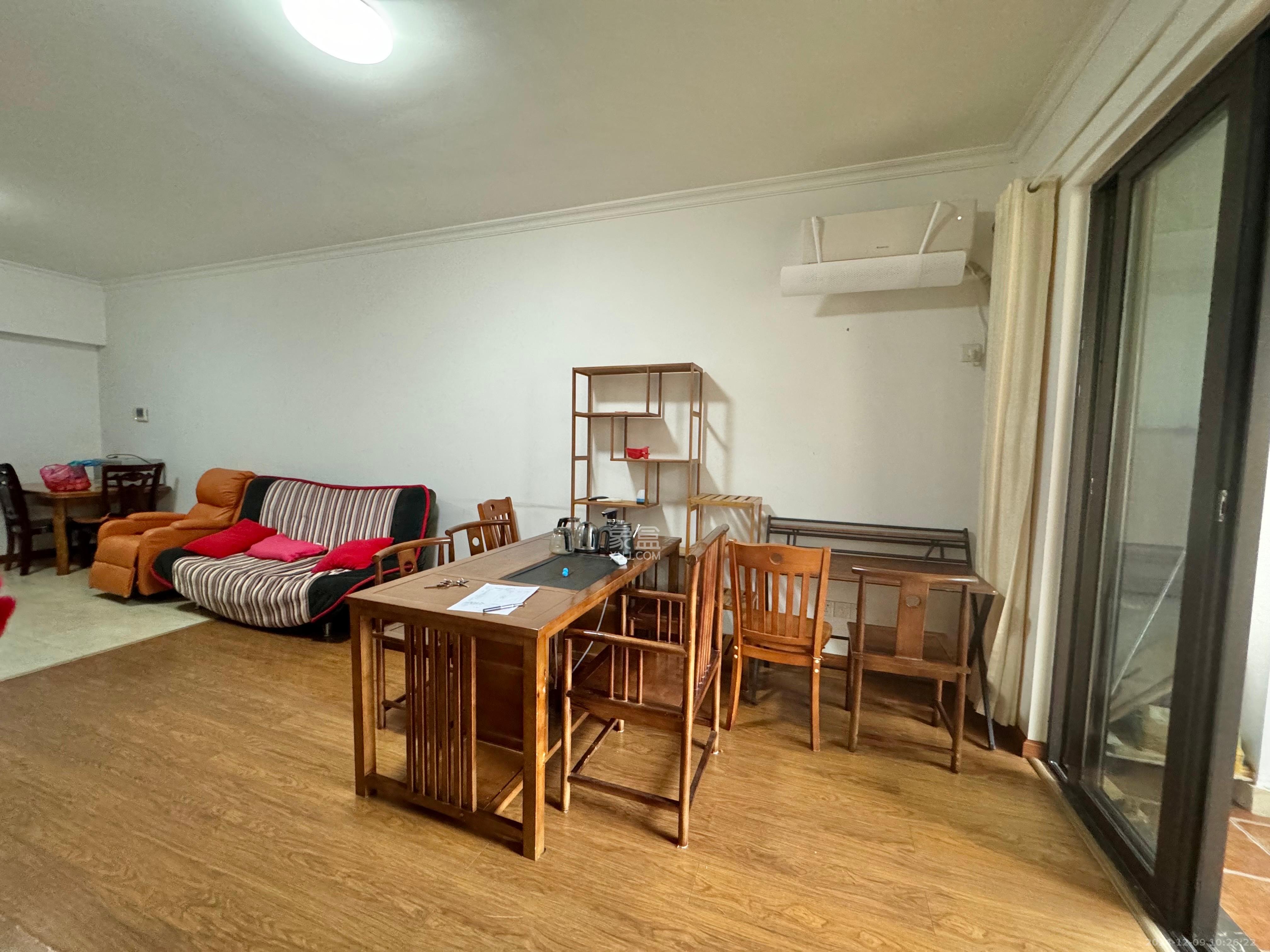 中信凯旋蓝岸(中信新城三期) 3室2厅1卫 1600.0元/月 中信凯旋蓝岸(中信新城三期) 3室2厅1卫 1600.0元/月室内图