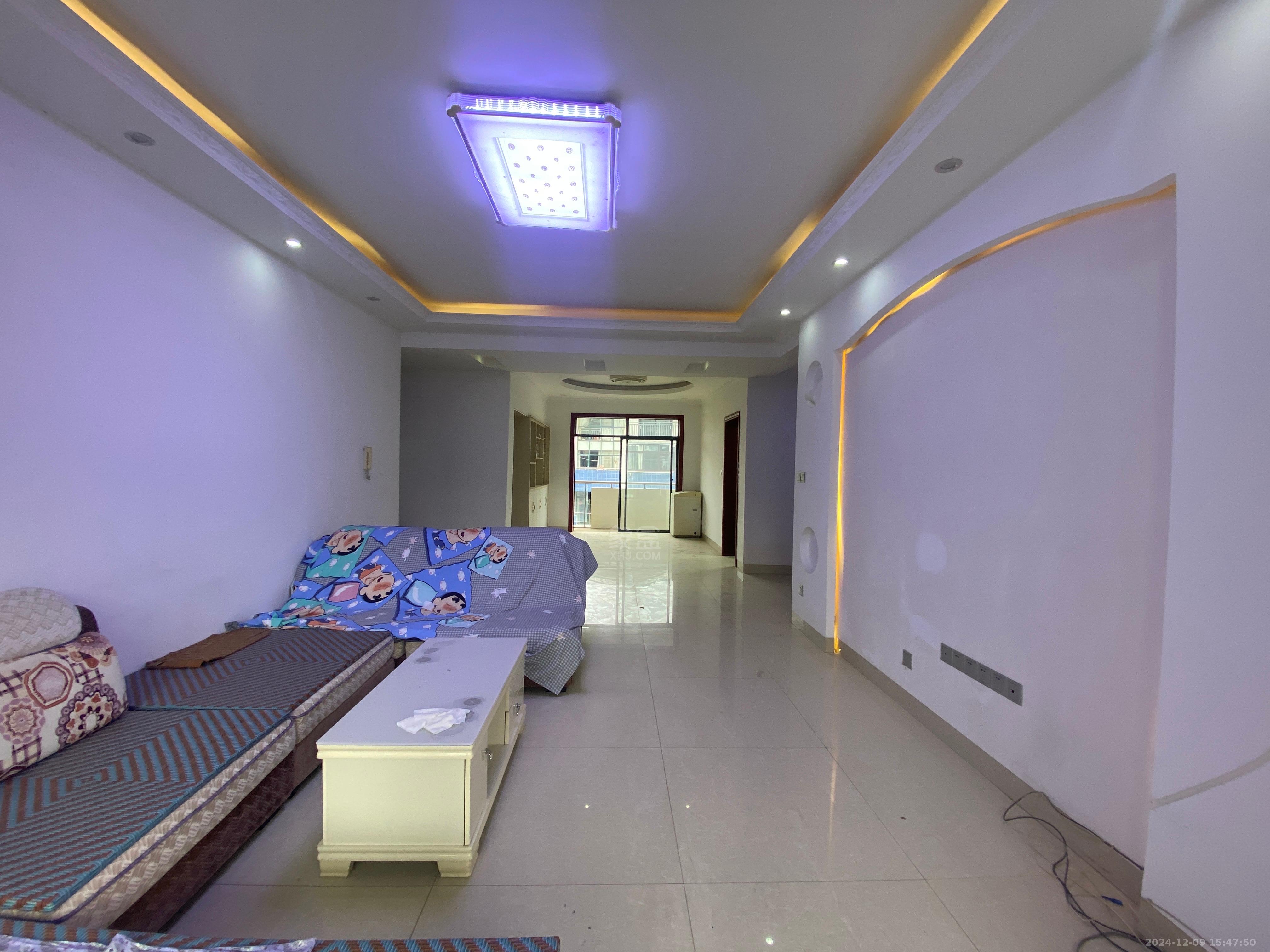 海创明珠花园 3室2厅2卫 1800.0元/月 海创明珠花园 3室2厅2卫 1800.0元/月室内图