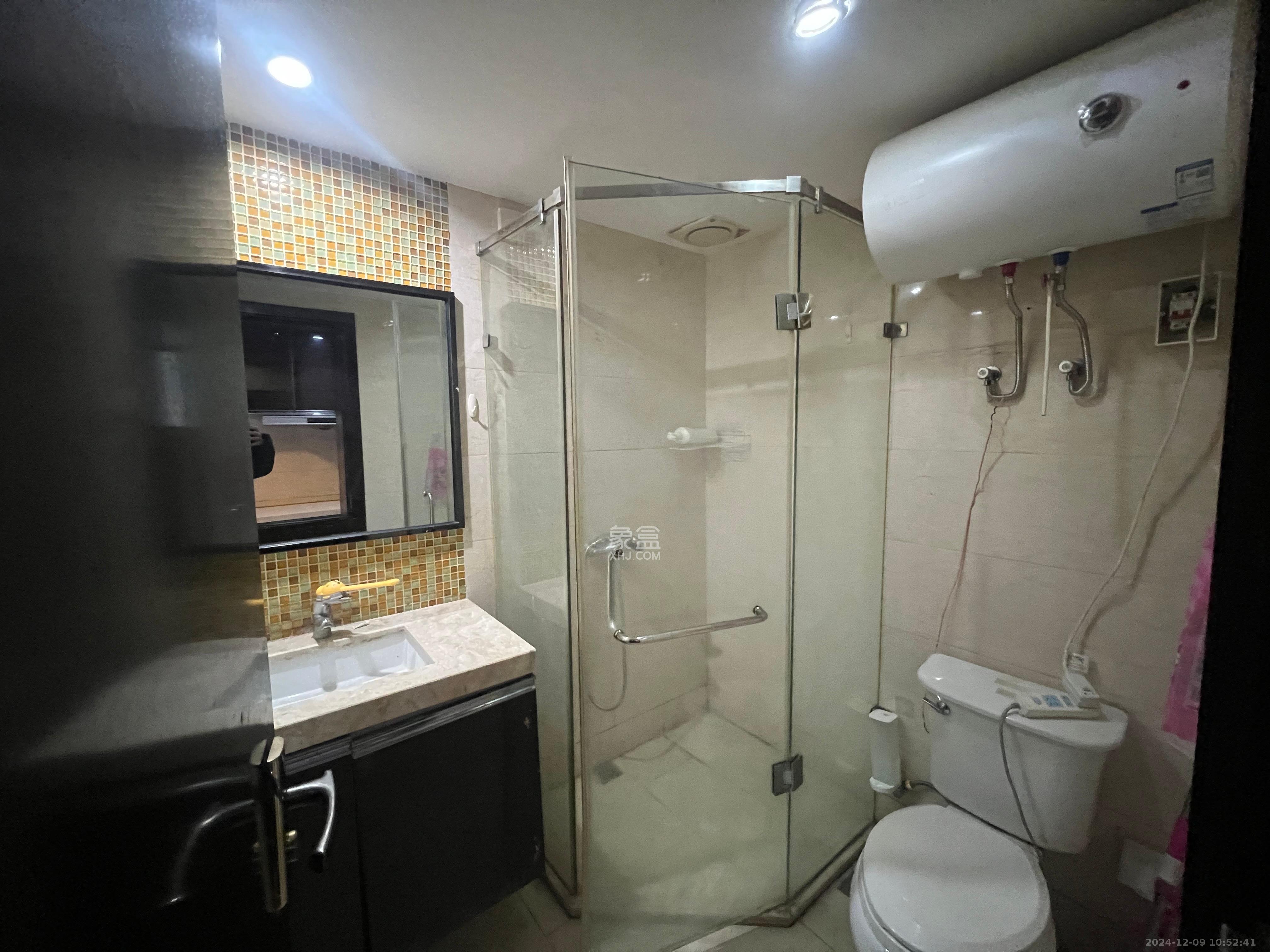 德思勤城市广场(宝格丽公寓) 1室1厅1卫 1900.0元/月 德思勤城市广场(宝格丽公寓) 1室1厅1卫 1900.0元/月室内图