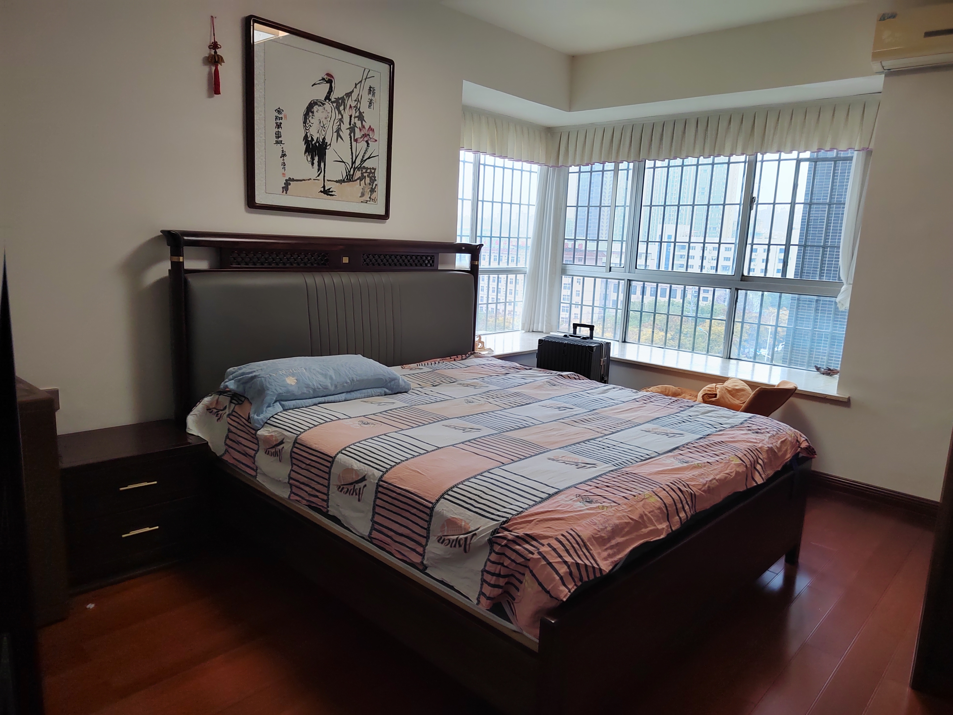 星海名都 1室0厅0卫 100.8万 星海名都 1室0厅0卫 100.8万卧室