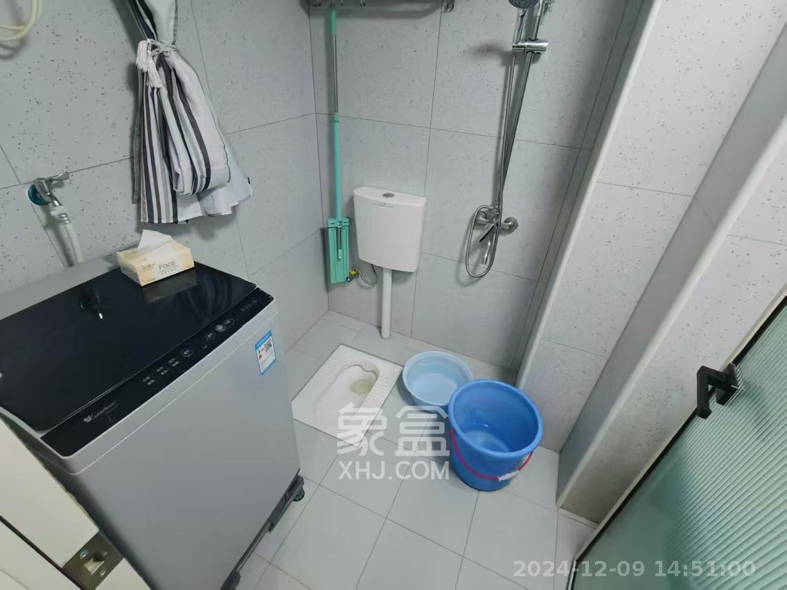 威尔士春天  1室1厅1卫    1700.0元/月室内图
