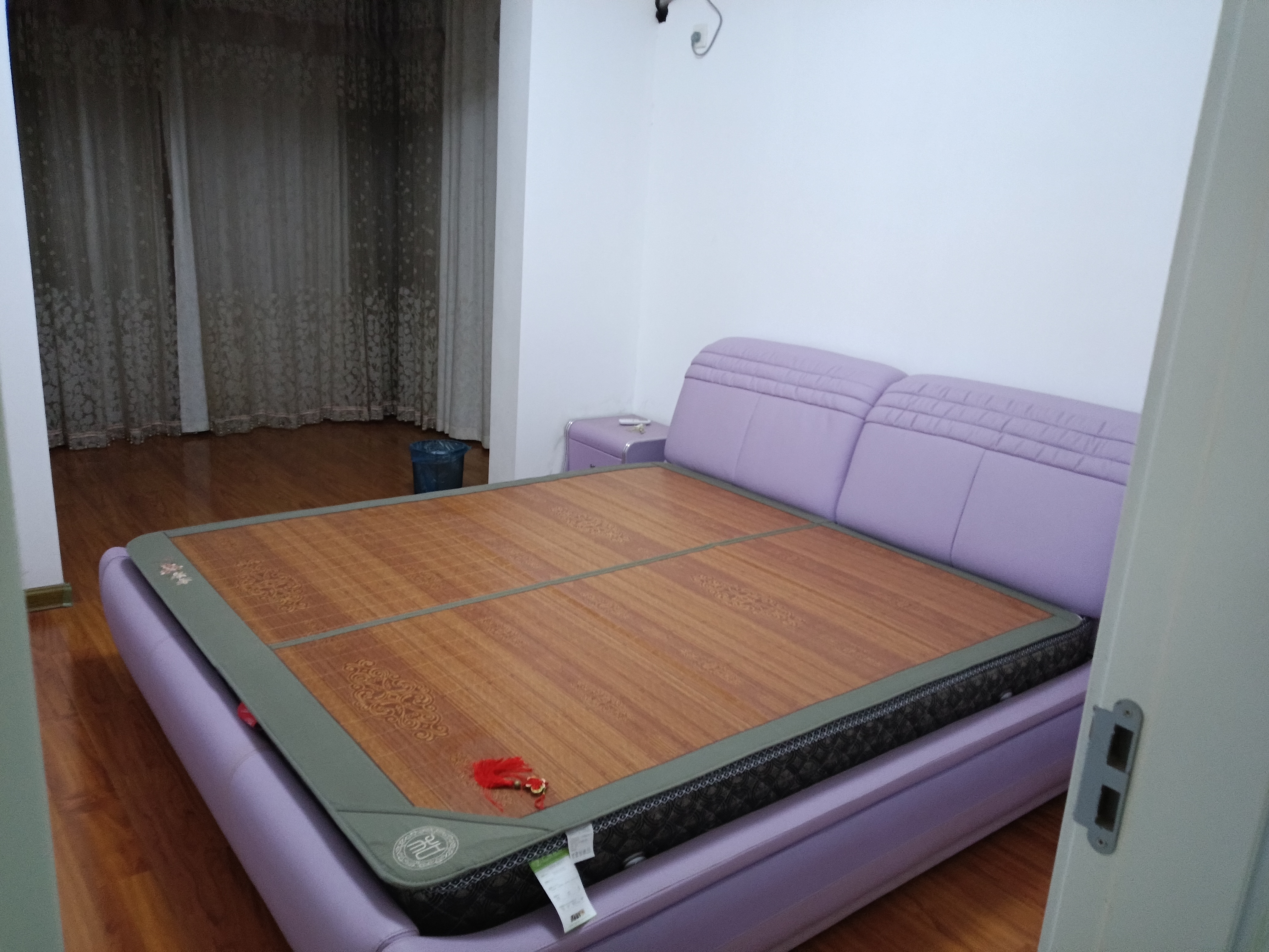 万豪城市花园 3室2厅2卫 2600.0元/月 万豪城市花园 3室2厅2卫 2600.0元/月室内图