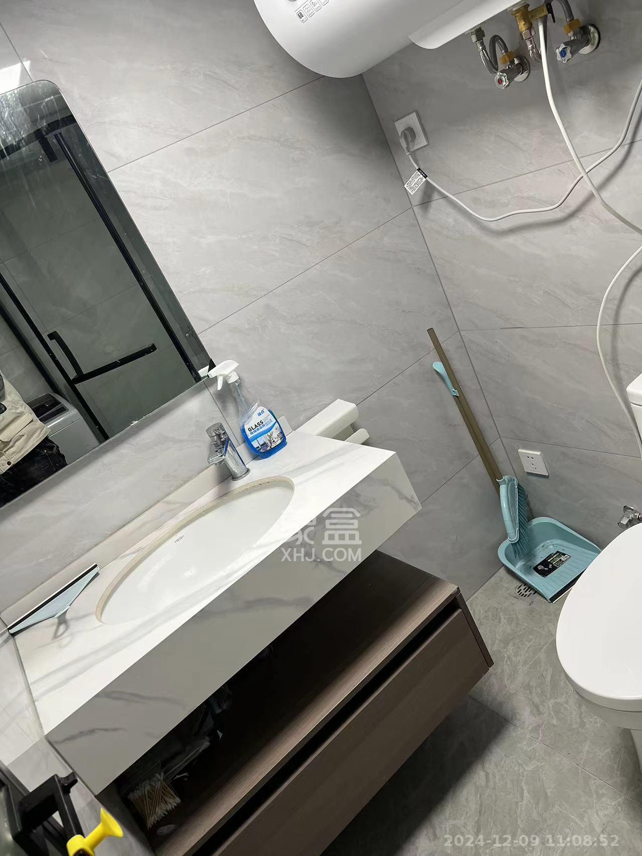 太阳城 1室1厅1卫 1600.0元/月 太阳城 1室1厅1卫 1600.0元/月室内图