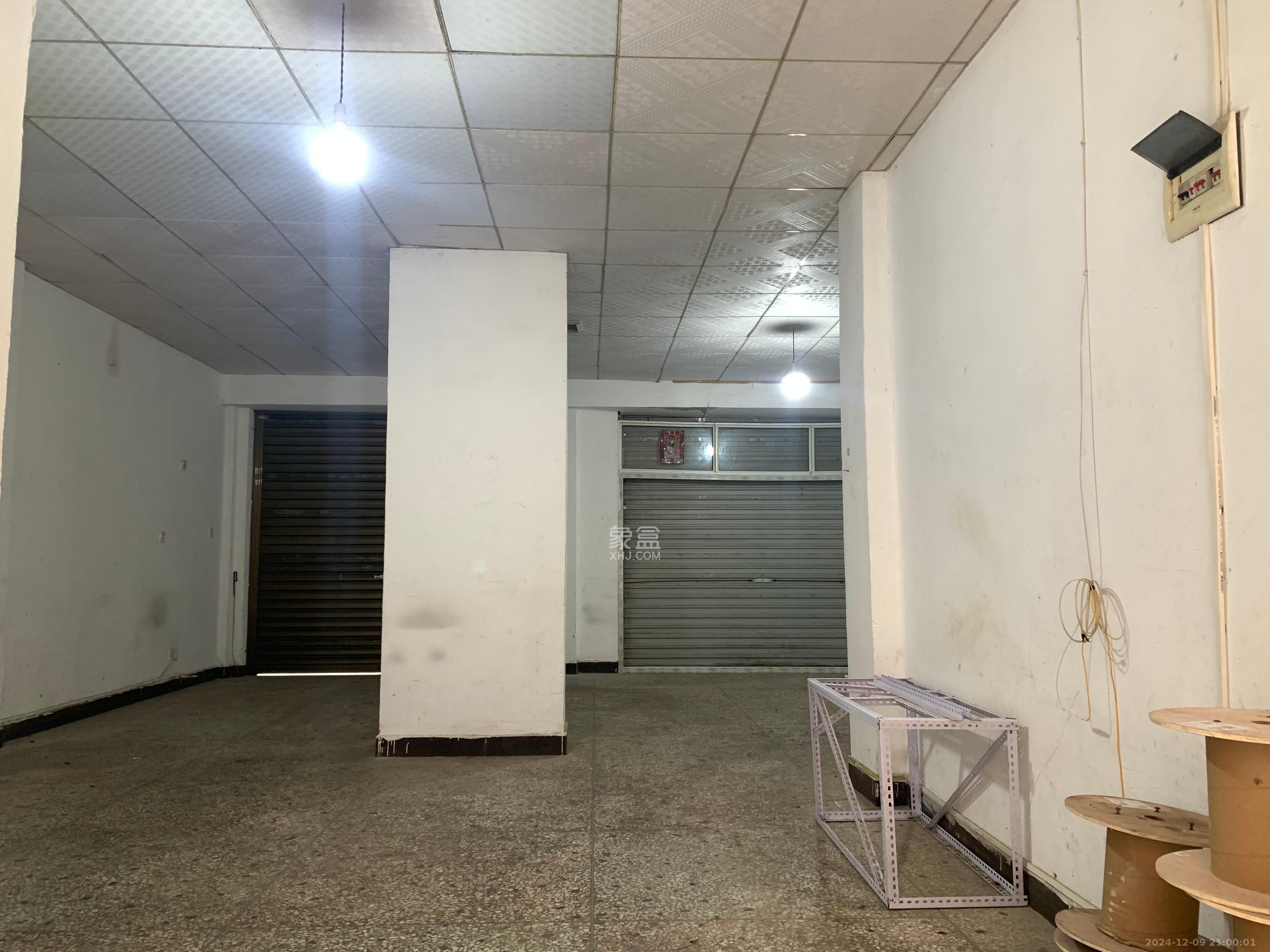 茶子山小区 1室1厅1卫 3200.0元/月 茶子山小区 1室1厅1卫 3200.0元/月室内图