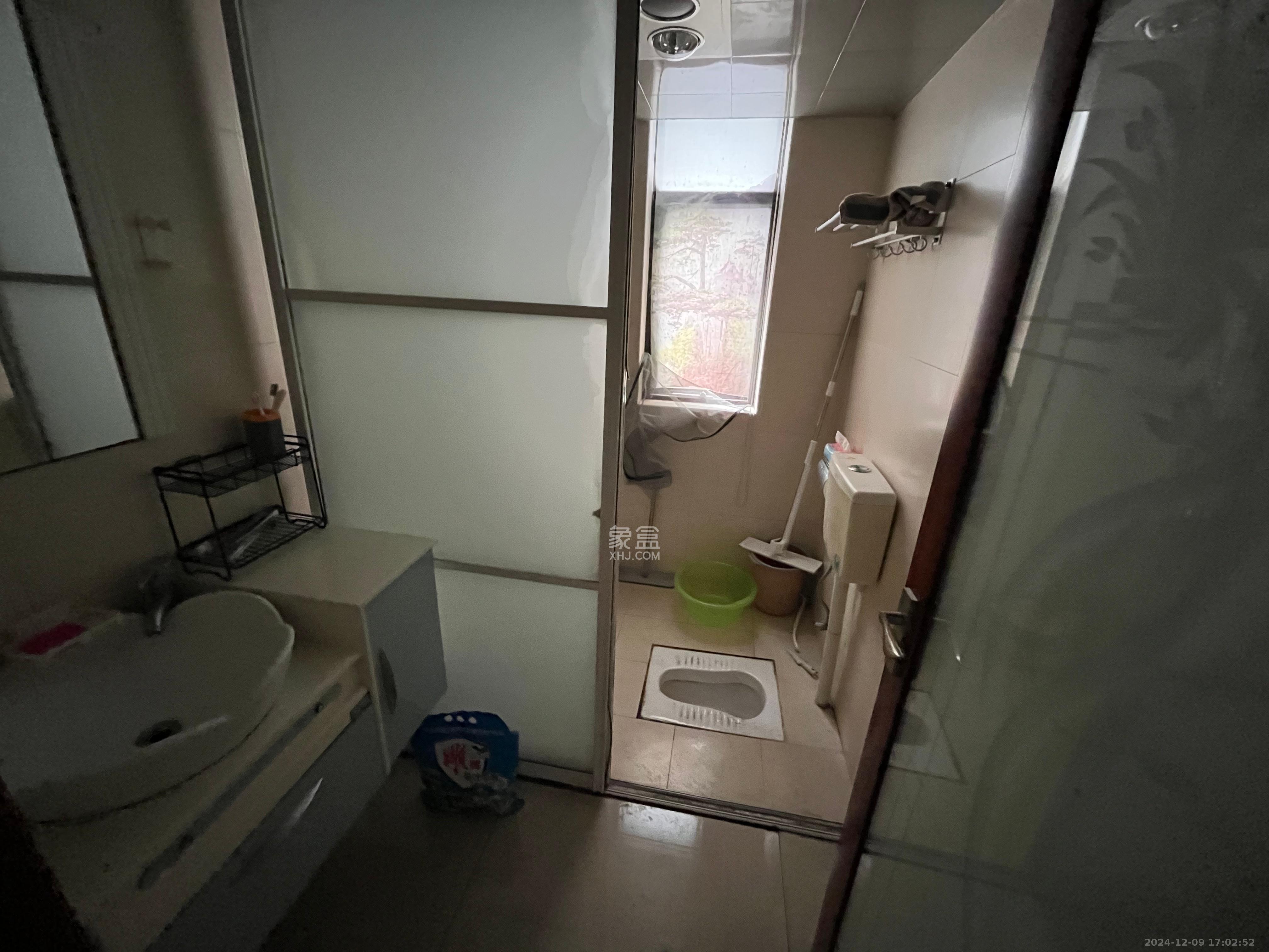 嘉宇盛世华章  2室2厅1卫    2500.0元/月室内图