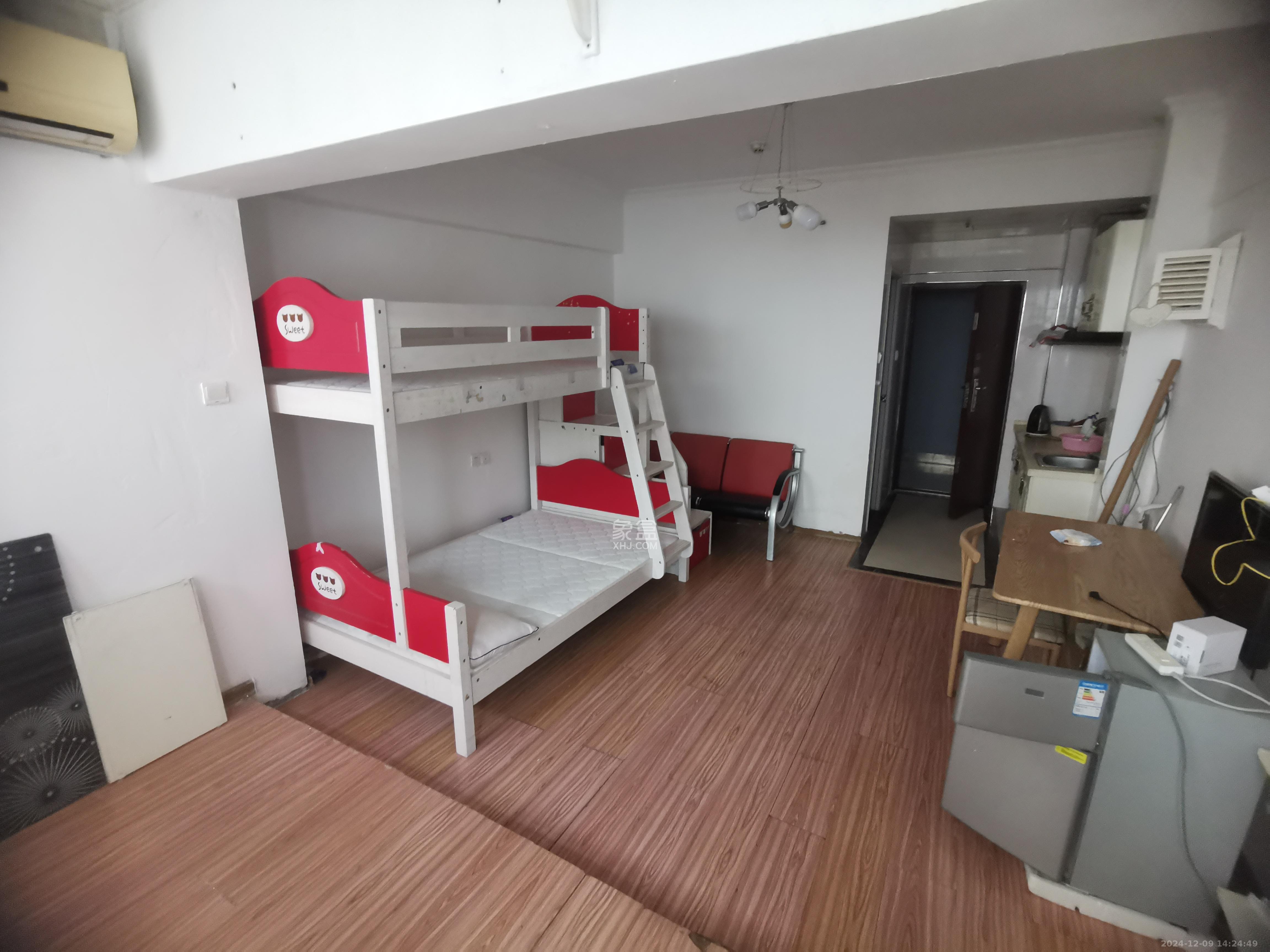 观园国际公寓 1室1厅1卫 1600.0元/月 观园国际公寓 1室1厅1卫 1600.0元/月室内图