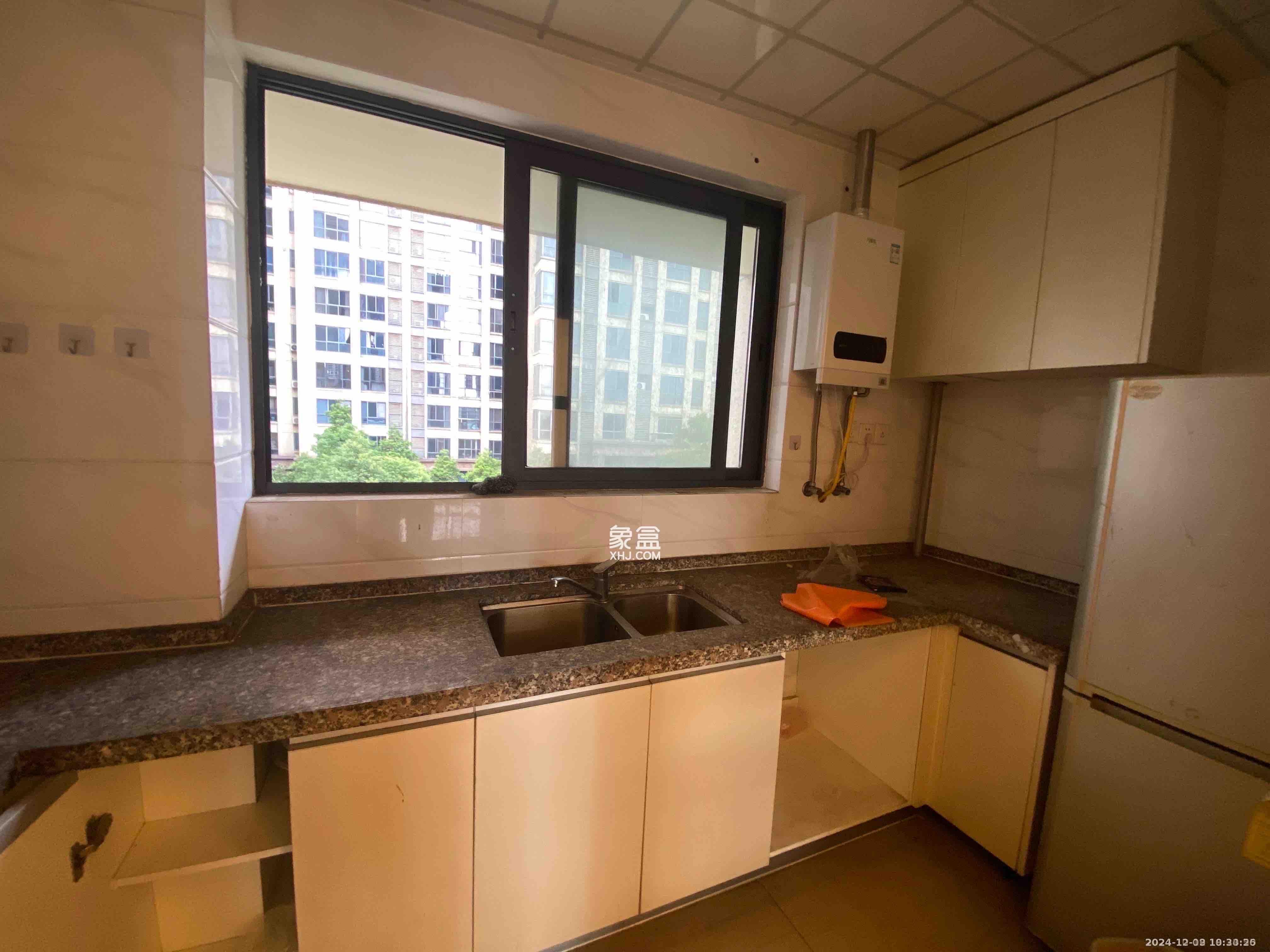 碧桂园南城首府(东宸林海) 3室1厅1卫 2000.0元/月 碧桂园南城首府(东宸林海) 3室1厅1卫 2000.0元/月室内图