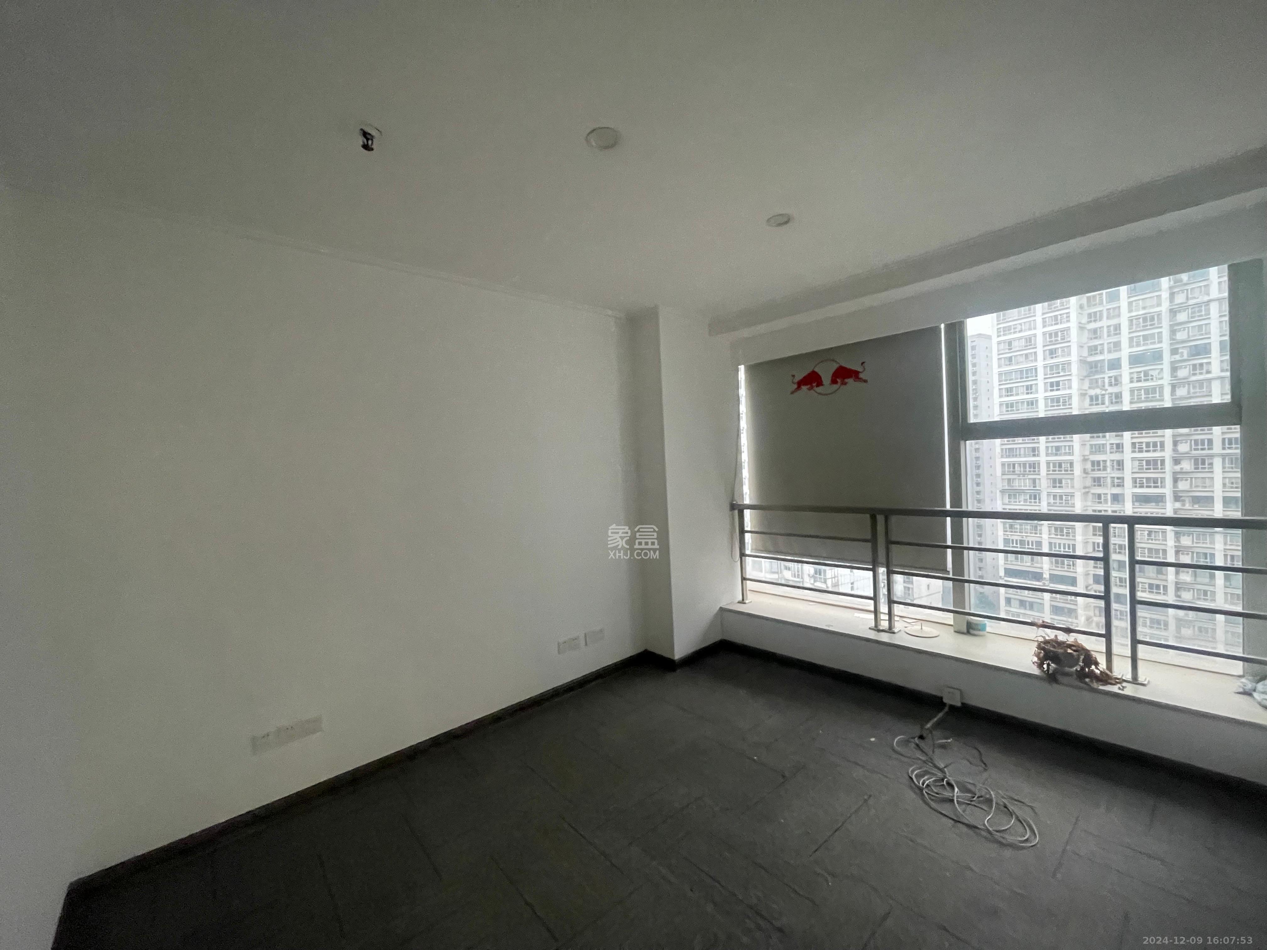 新世纪大厦 7室2厅1卫 12000.0元/月 新世纪大厦 7室2厅1卫 12000.0元/月室内图