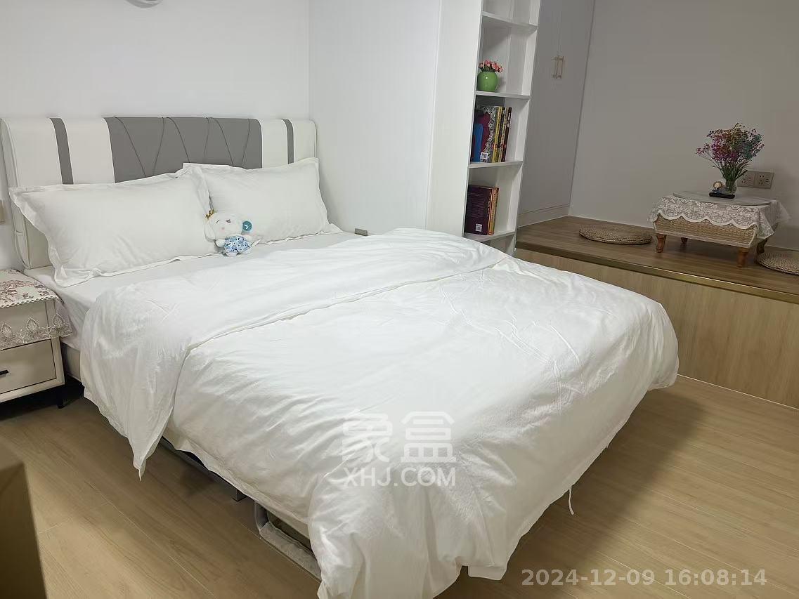 珠江花城好世界  1室1厅1卫   2400.00元/月室内图