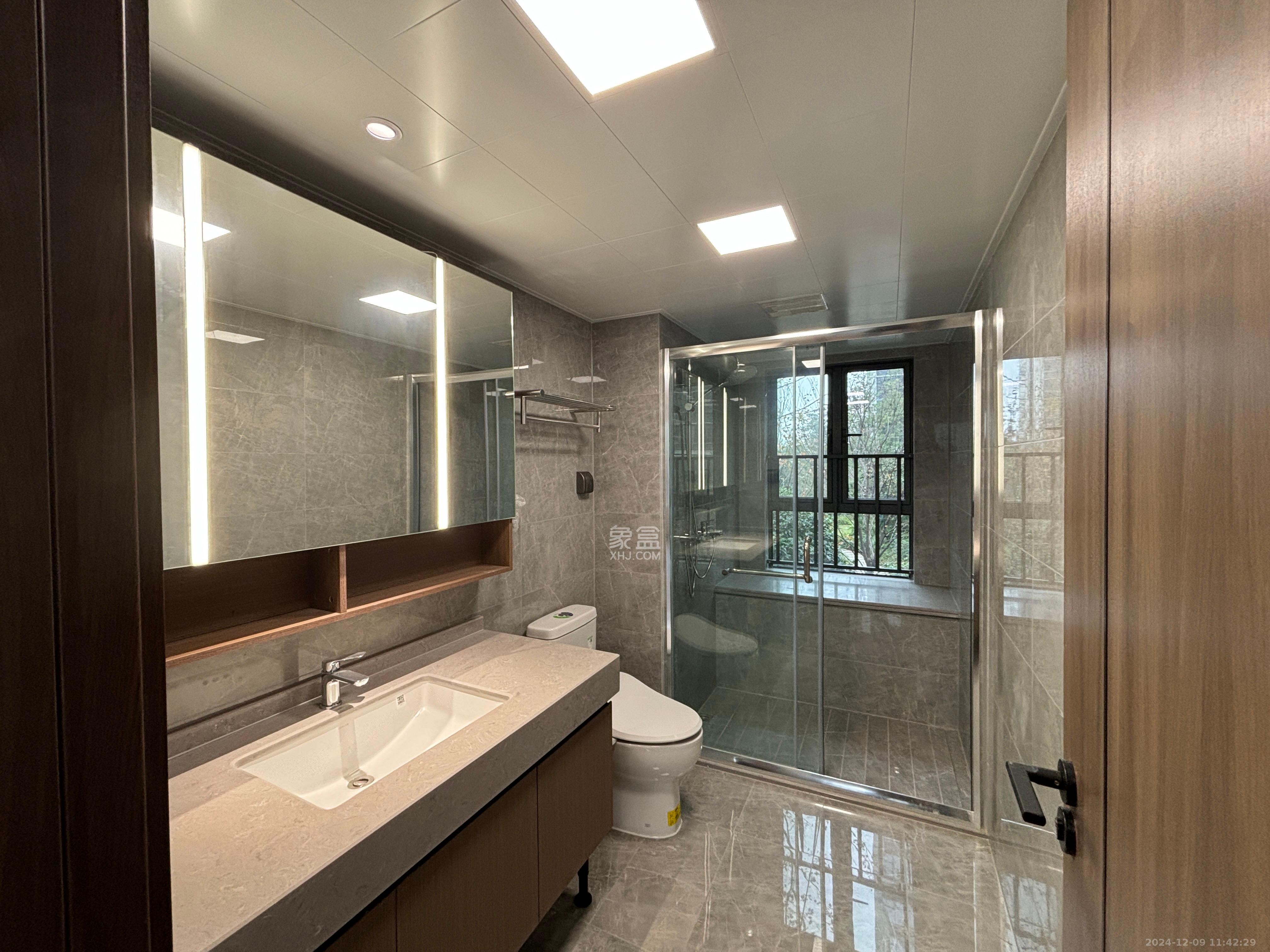 卓越洋湖晴翠 4室2厅2卫 4600.00元/月 卓越洋湖晴翠 4室2厅2卫 4600.00元/月室内图