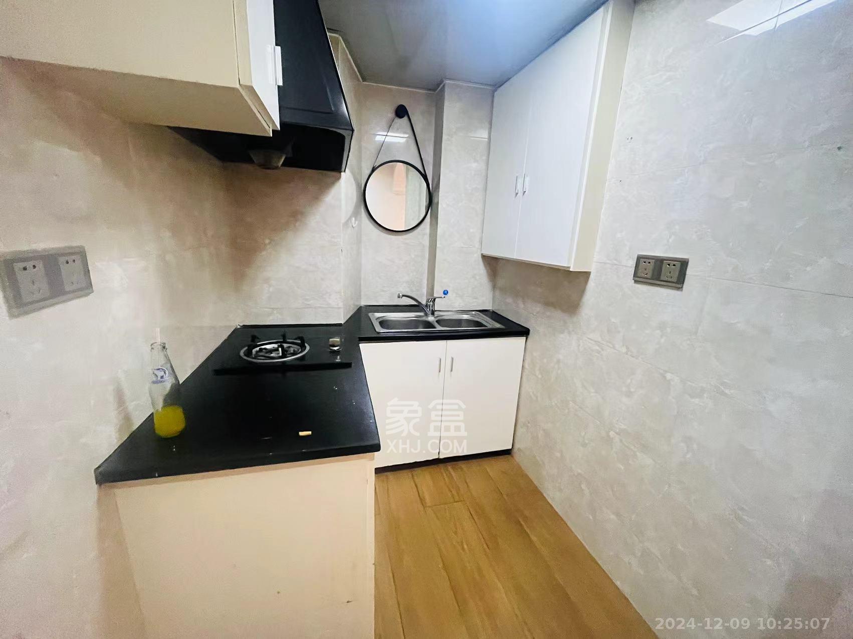 城市经典 2室1厅1卫 3000.0元/月 城市经典 2室1厅1卫 3000.0元/月室内图