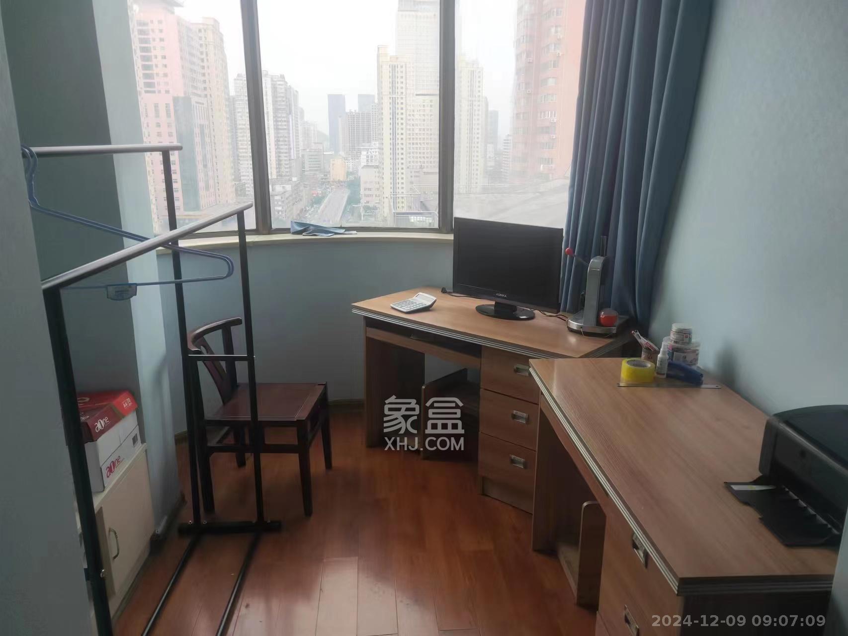 昊天大厦 1室1厅1卫 1800.0元/月 昊天大厦 1室1厅1卫 1800.0元/月室内图