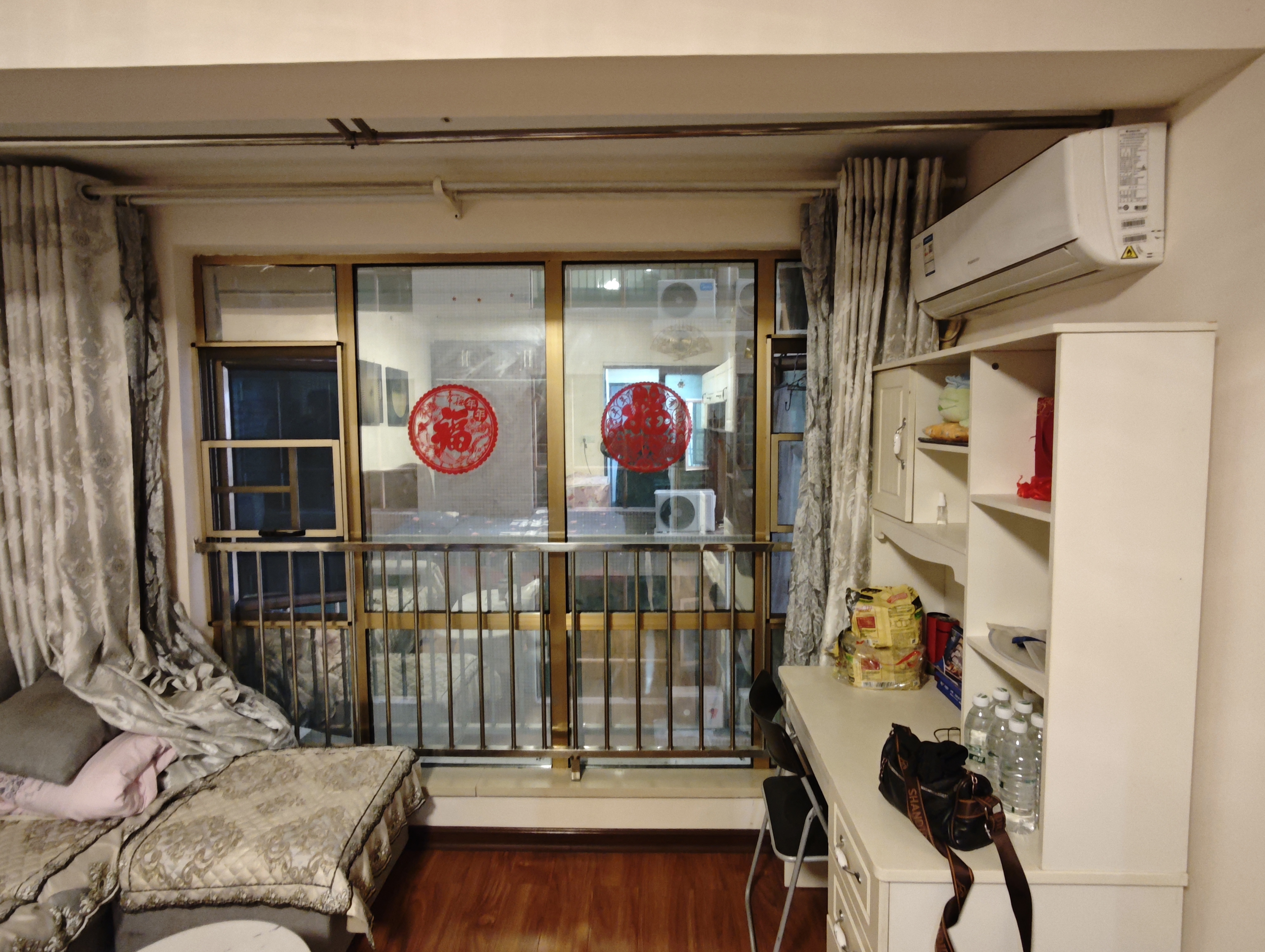 旺角星辰  1室0厅0卫    1400.0元/月 旺角星辰  1室0厅0卫    1400.0元/月室内图