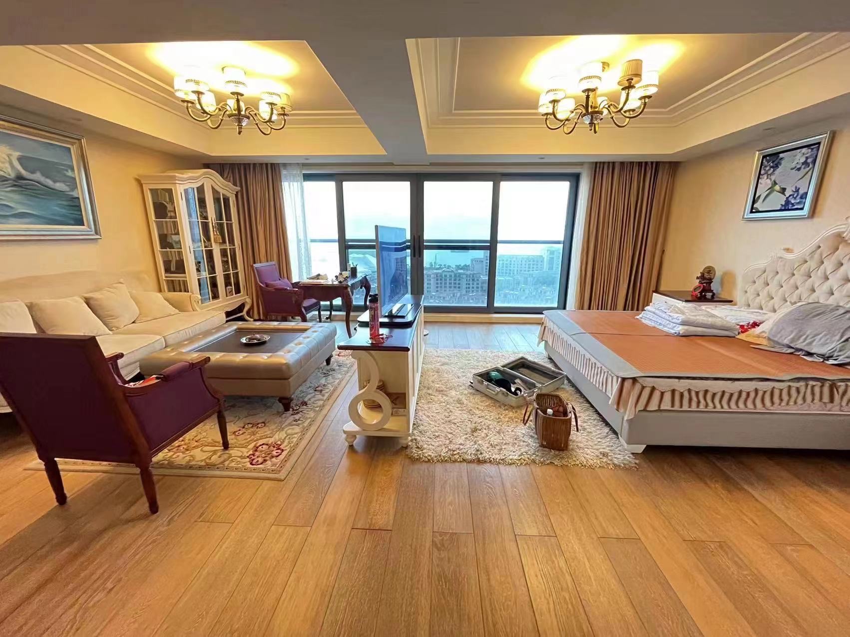 海域阳光(一二期)  2室2厅2卫    250.0万 海域阳光(一二期)  2室2厅2卫    250.0万