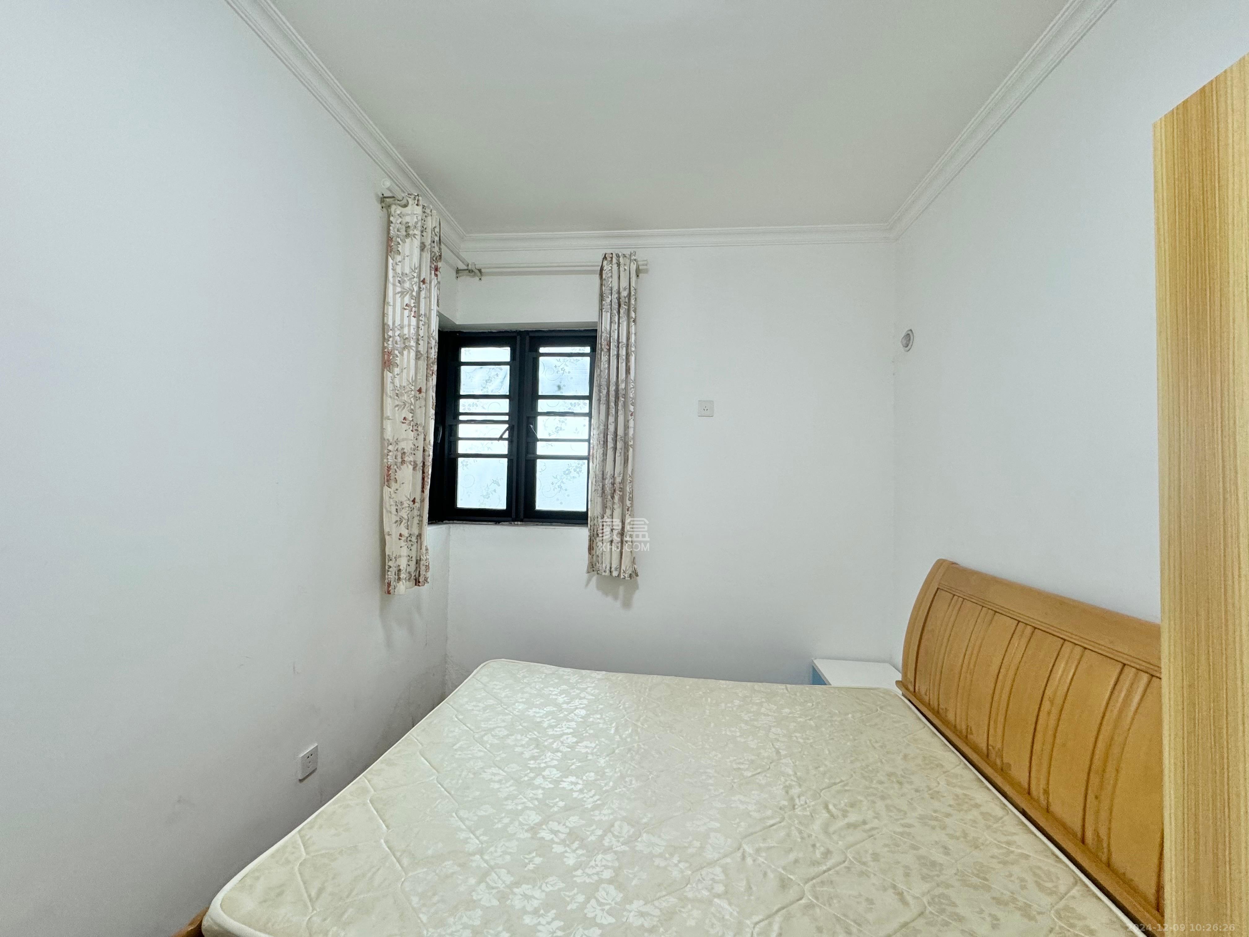 中信凯旋蓝岸(中信新城三期) 3室2厅1卫 1600.0元/月 中信凯旋蓝岸(中信新城三期) 3室2厅1卫 1600.0元/月室内图