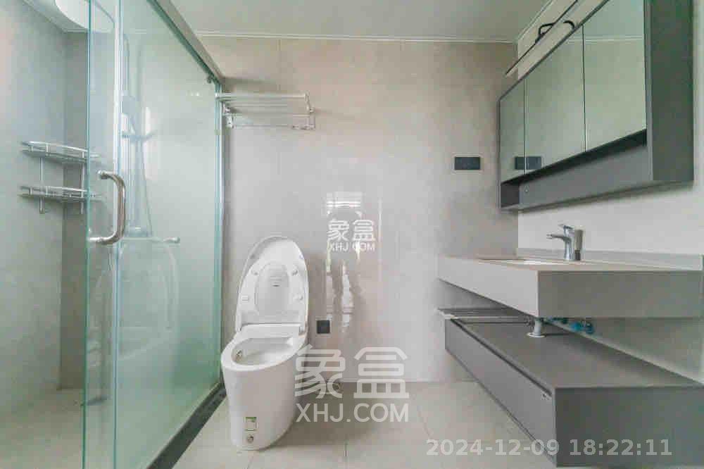 阳光丽景  3室2厅2卫   2600.00元/月室内图