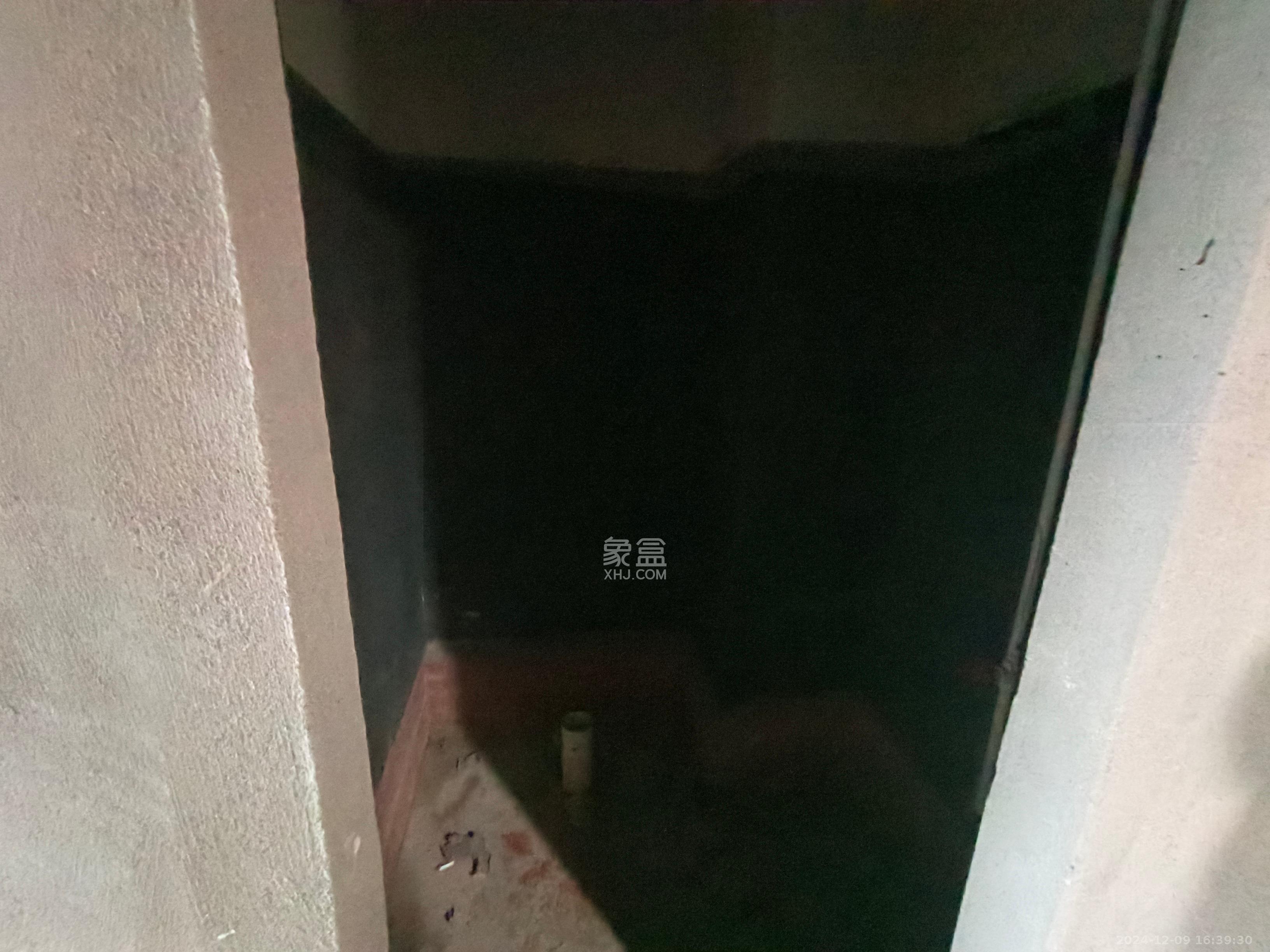 莲馨苑 1室0厅1卫 700.0元/月 莲馨苑 1室0厅1卫 700.0元/月室内图