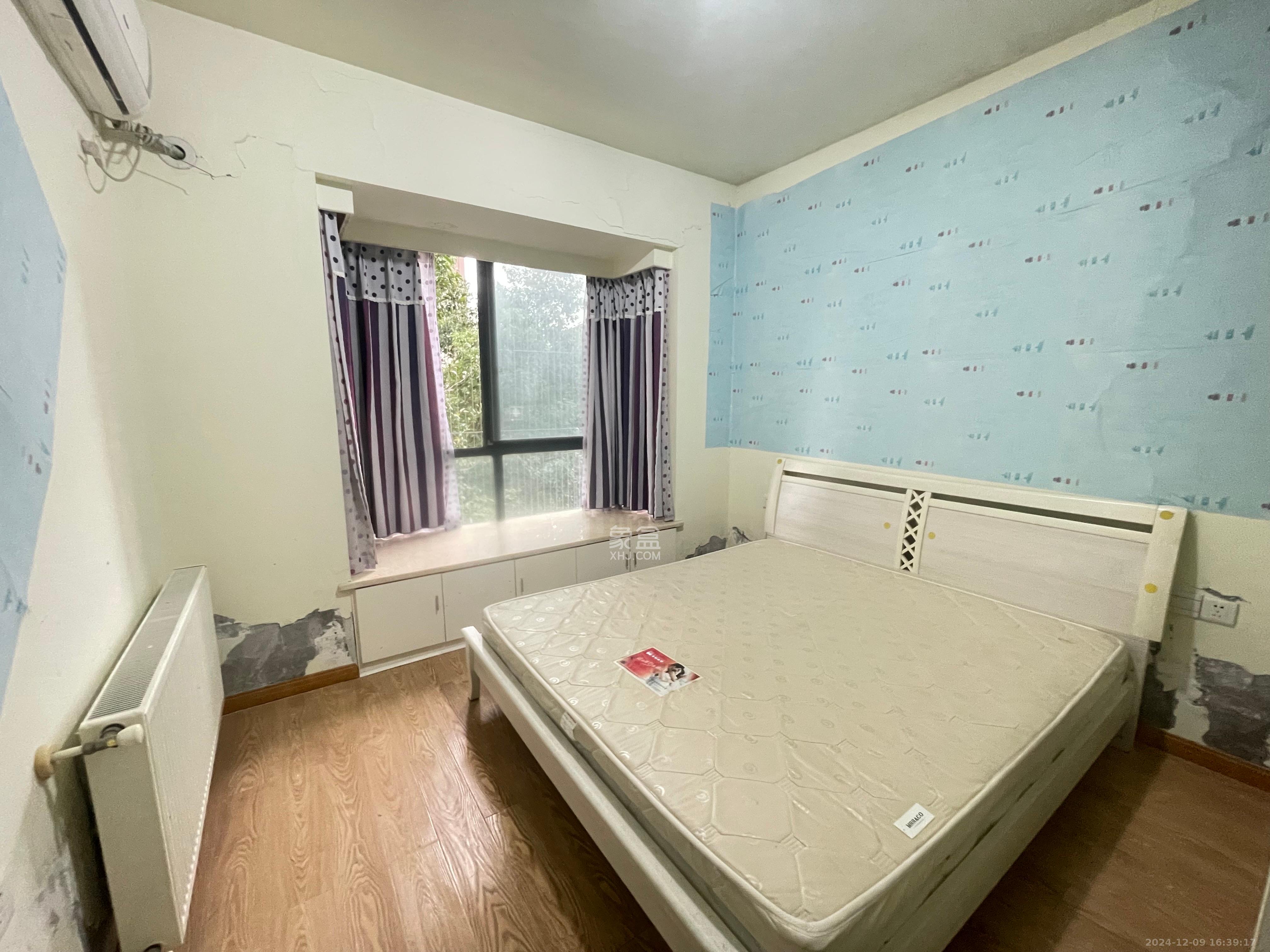 城南故事家园  1室1厅1卫    2100.0元/月 城南故事家园  1室1厅1卫    2100.0元/月室内图