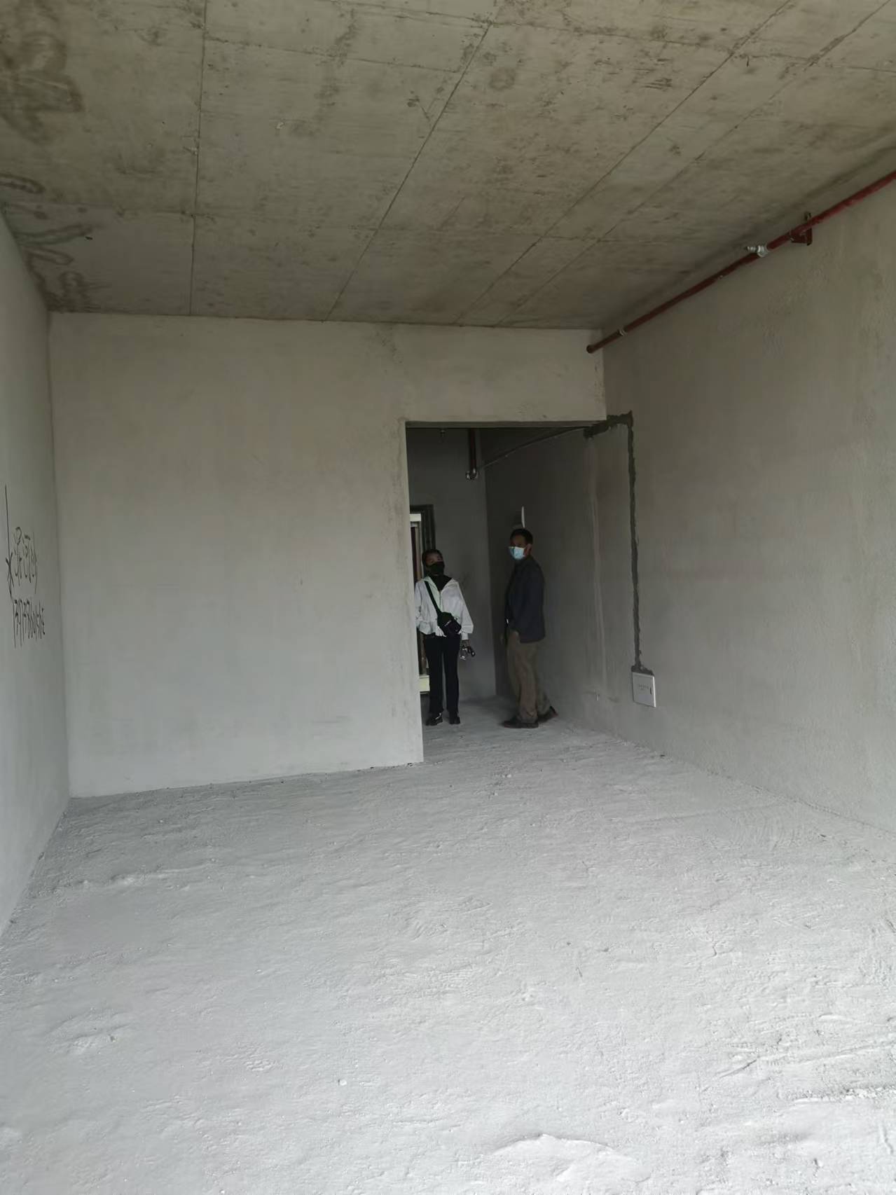 新九龙环球商业广场  2室1厅1卫    20.8万客厅