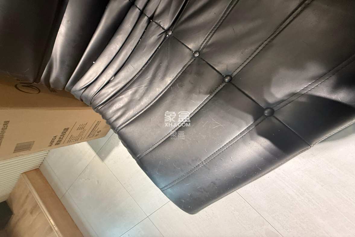 东盈商业广场(华泉城市广场)  1室1厅1卫    2500.0元/月 东盈商业广场(华泉城市广场)  1室1厅1卫    2500.0元/月室内图