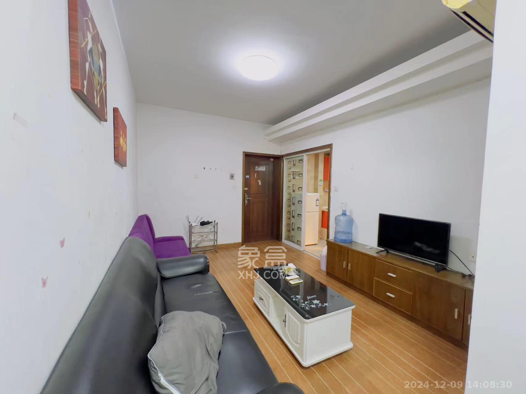 白沙晶城  1室1厅1卫    1800.0元/月室内图