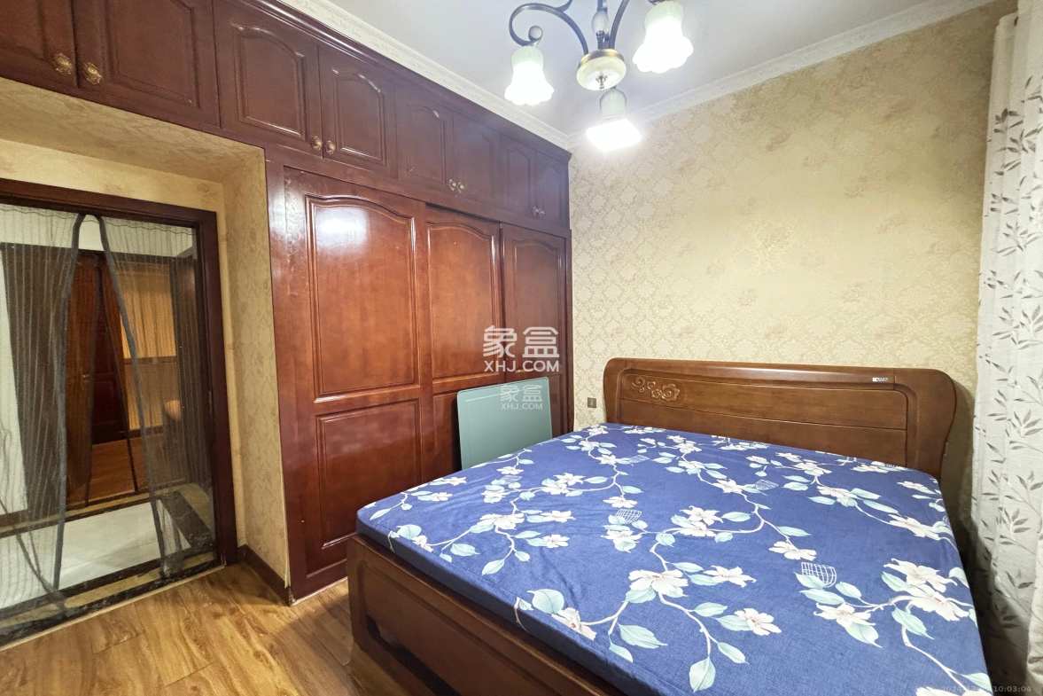 中南红领邦(红星嘉和苑) 2室1厅1卫 2400.0元/月 中南红领邦(红星嘉和苑) 2室1厅1卫 2400.0元/月室内图