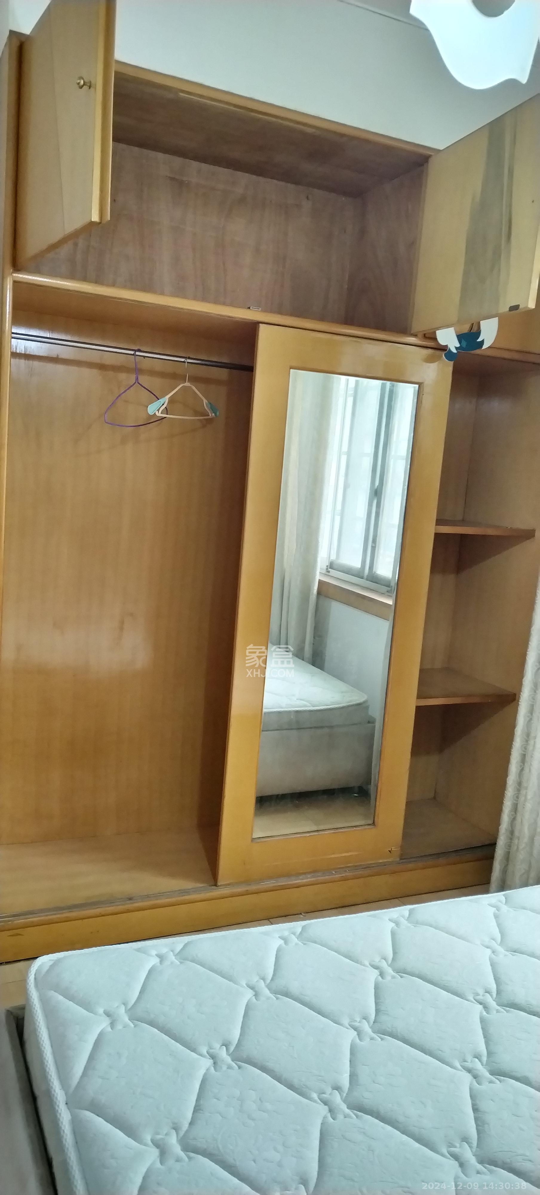 红星糖酒城 4室2厅1卫 1600.0元/月 红星糖酒城 4室2厅1卫 1600.0元/月室内图