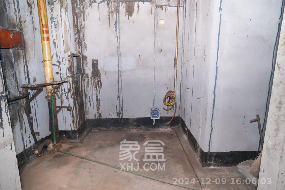 山水湾 3室2厅1卫 1200.0元/月 山水湾 3室2厅1卫 1200.0元/月室内图