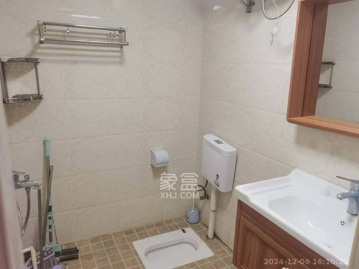 江南华府  1室0厅1卫   1600.00元/月室内图