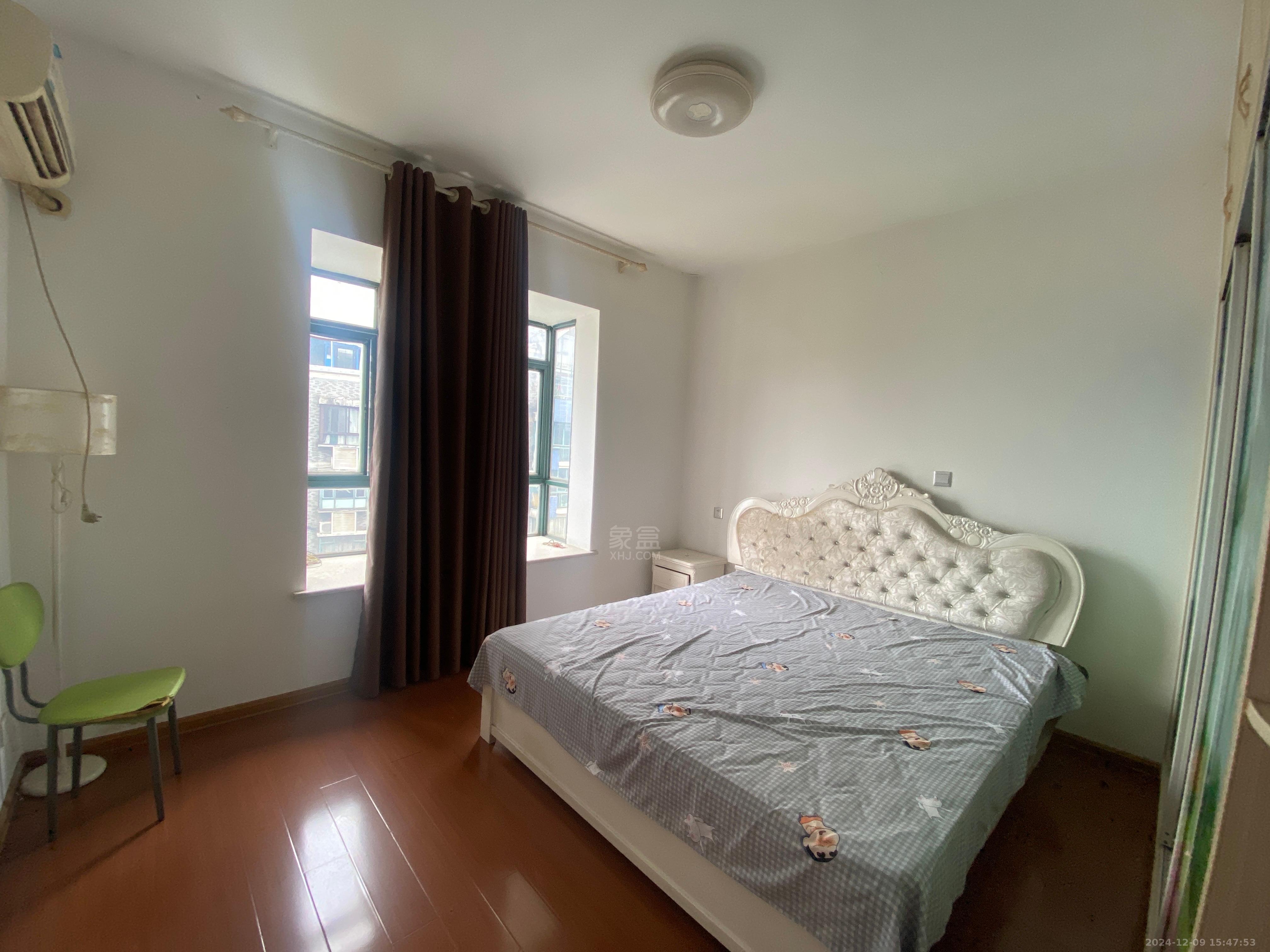 海创明珠花园 3室2厅2卫 1800.0元/月 海创明珠花园 3室2厅2卫 1800.0元/月室内图