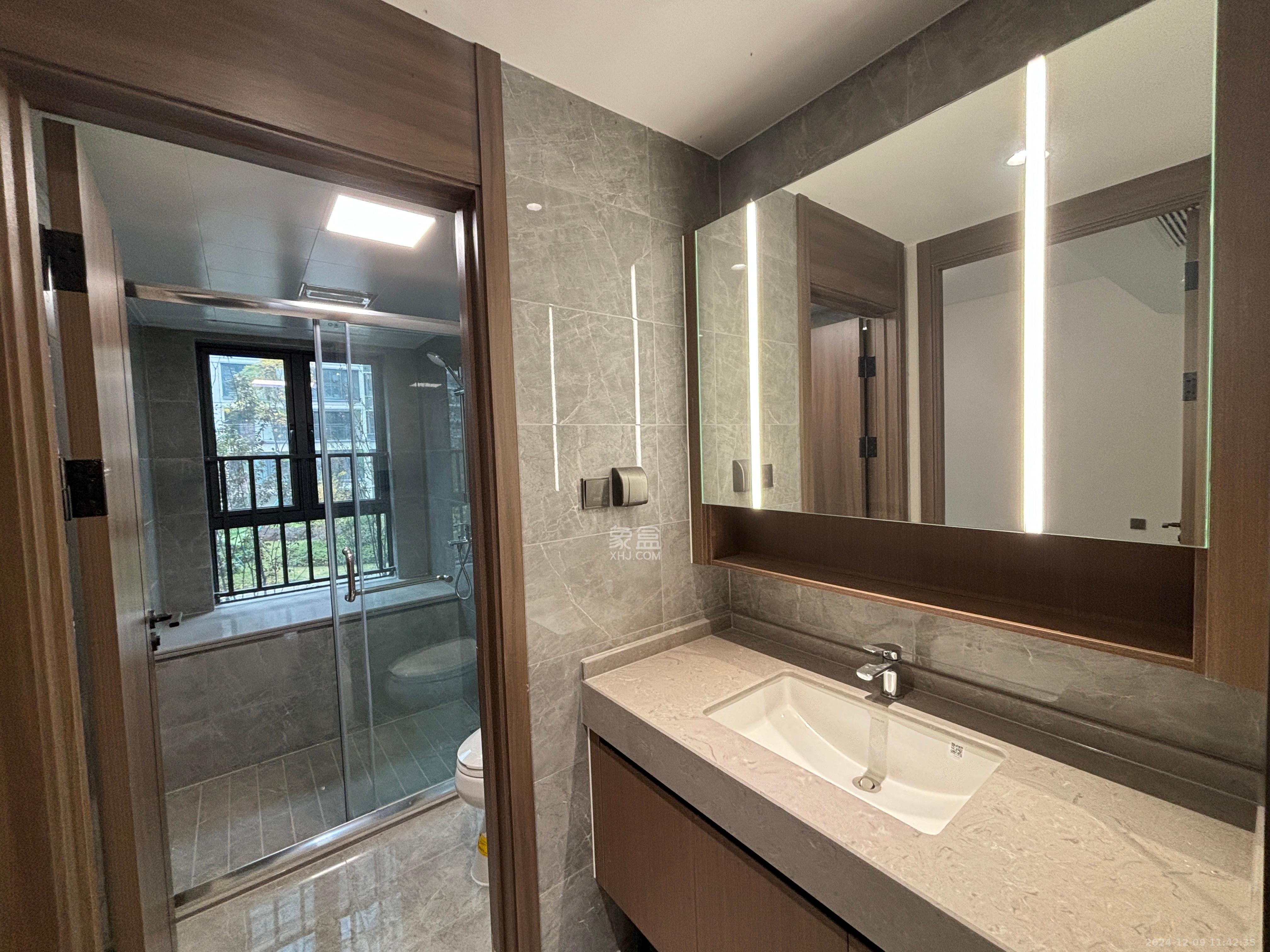 卓越洋湖晴翠 4室2厅2卫 4600.00元/月 卓越洋湖晴翠 4室2厅2卫 4600.00元/月室内图