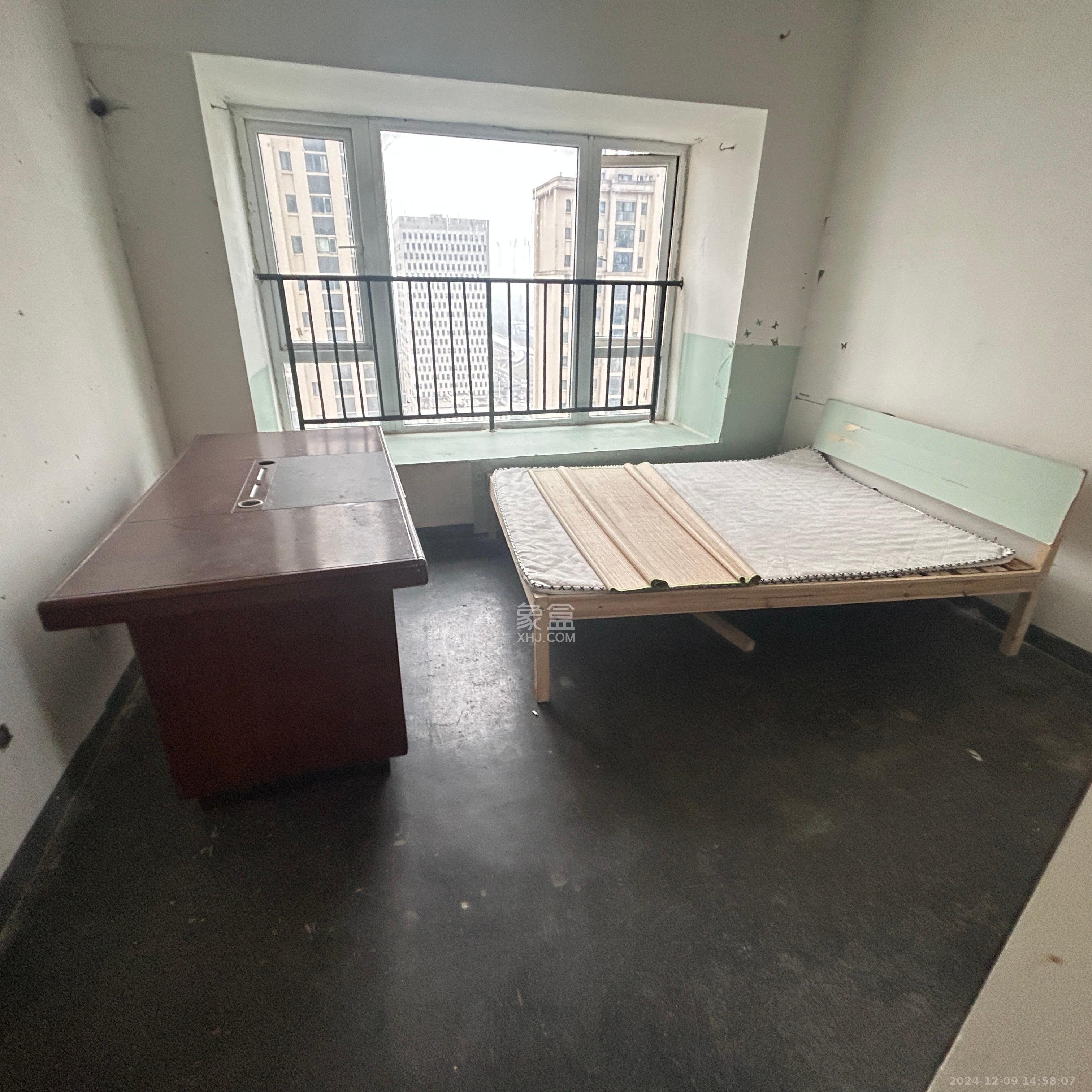 金科天悦(金科美邻汇) 4室2厅2卫 2000.0元/月 金科天悦(金科美邻汇) 4室2厅2卫 2000.0元/月室内图