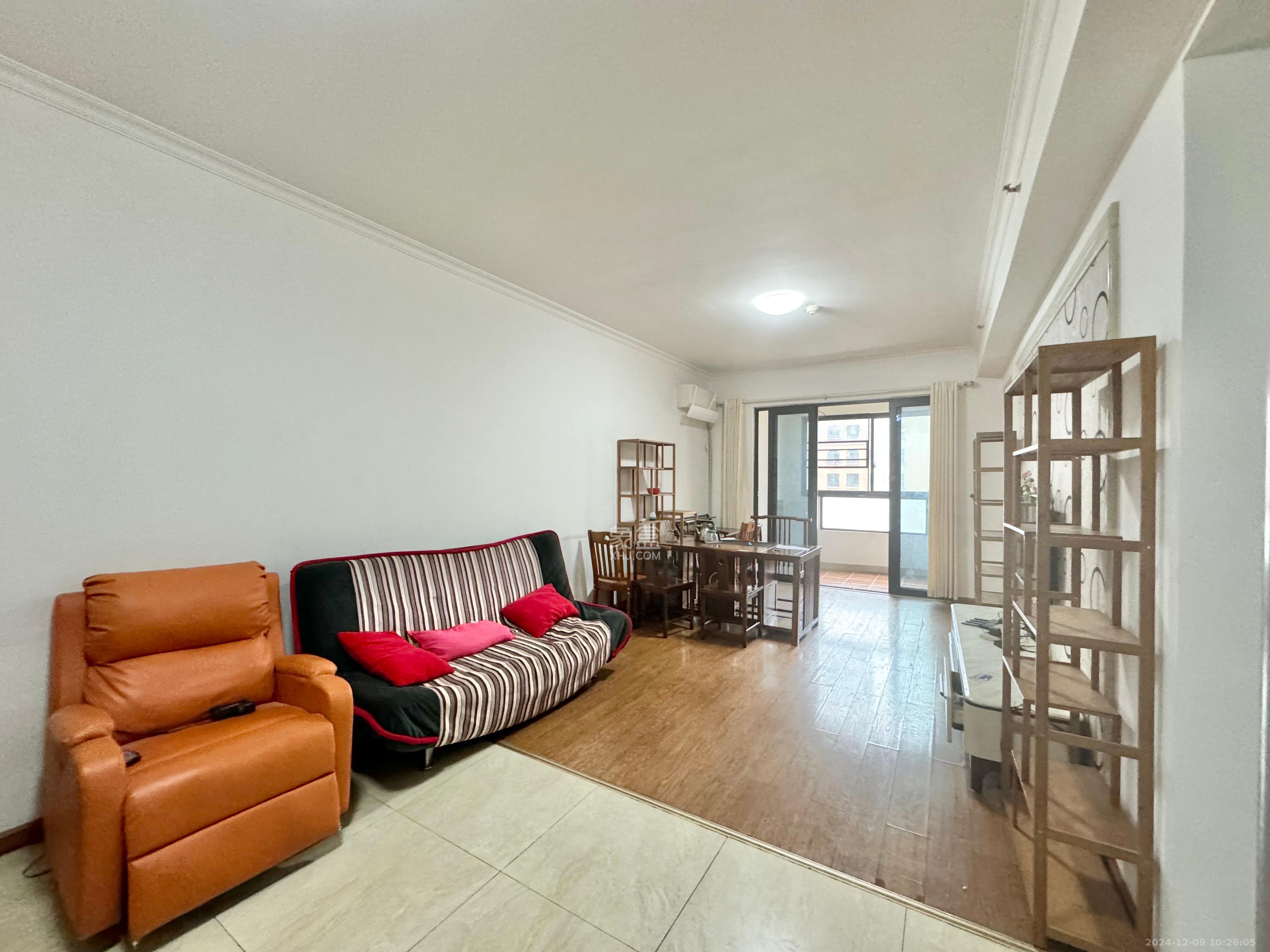 中信凯旋蓝岸(中信新城三期) 3室2厅1卫 1600.0元/月 中信凯旋蓝岸(中信新城三期) 3室2厅1卫 1600.0元/月室内图